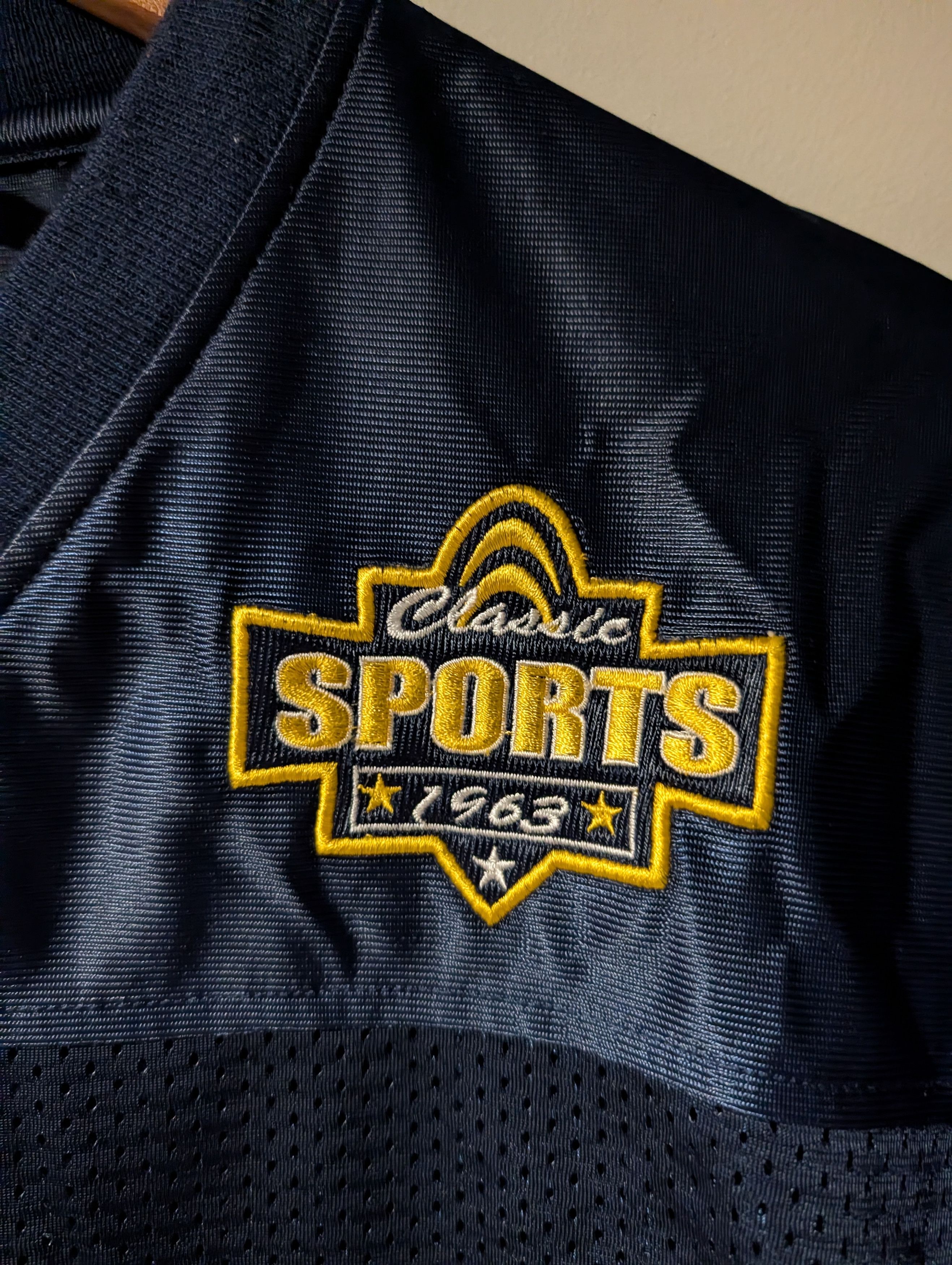 NCAA Vintage 2008 Michigan University BigN'D Hip Hop Jersey Size US M / EU 48-50 / 2 - 4 Thumbnail