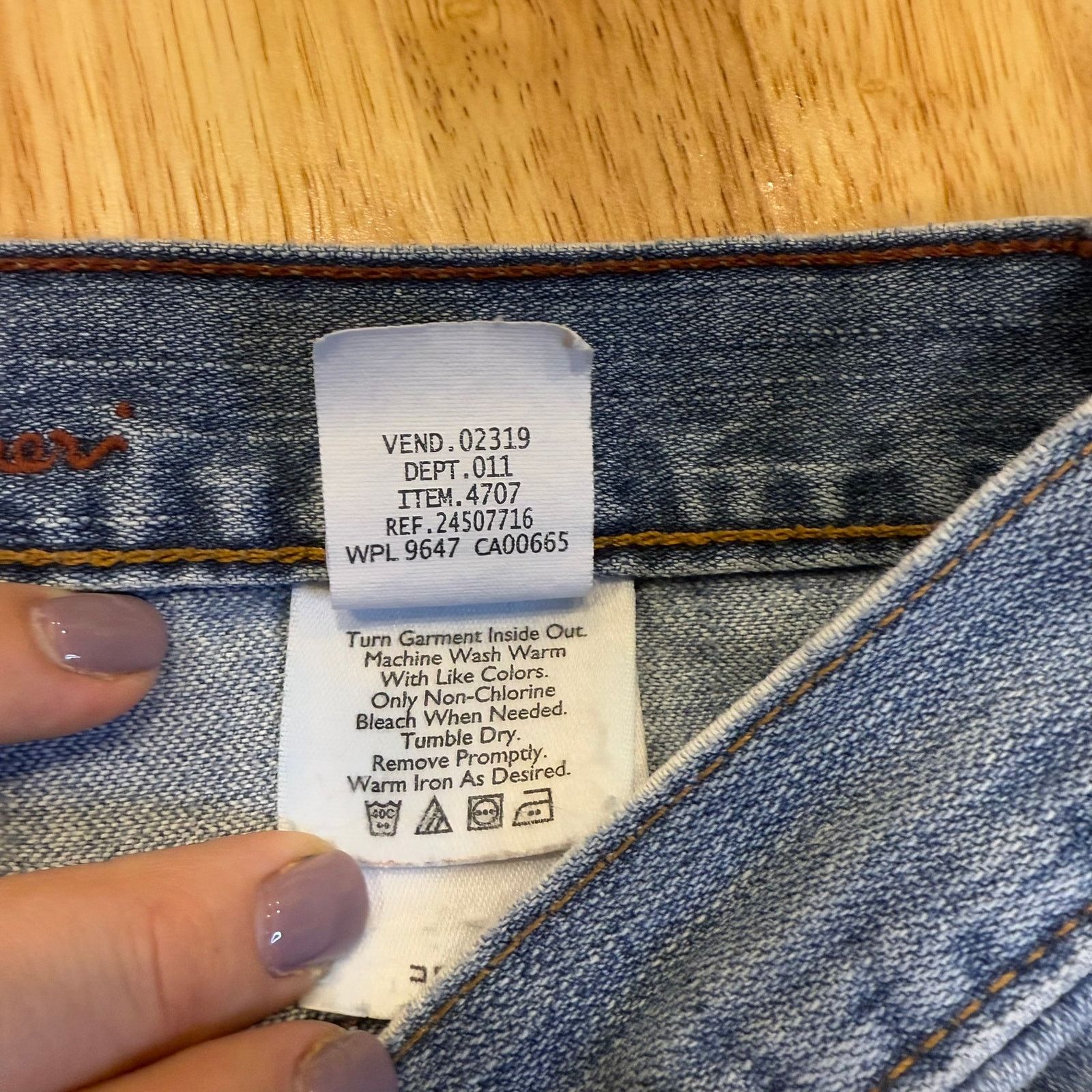Eddie Bauer Eddie Bauer Womens Straight Fit Relaxed Jeans 8R Size 30" / US 8 / IT 44 - 5 Thumbnail
