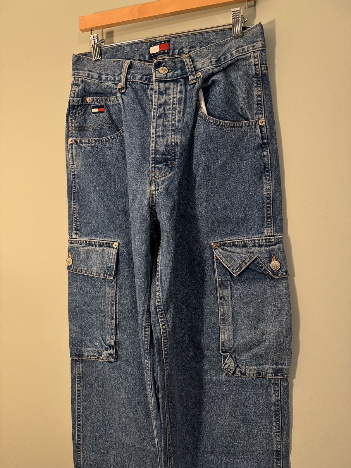 Tommy Hilfiger Vintage Denim Cargo Pocket Jeans Skater Baggy ERD Grunge Size US 29 - 3 Thumbnail