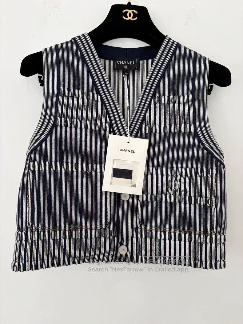 Chanel Chanel Striped V-neck vest Size XXS / US 00 / IT 34 - 1 Thumbnail