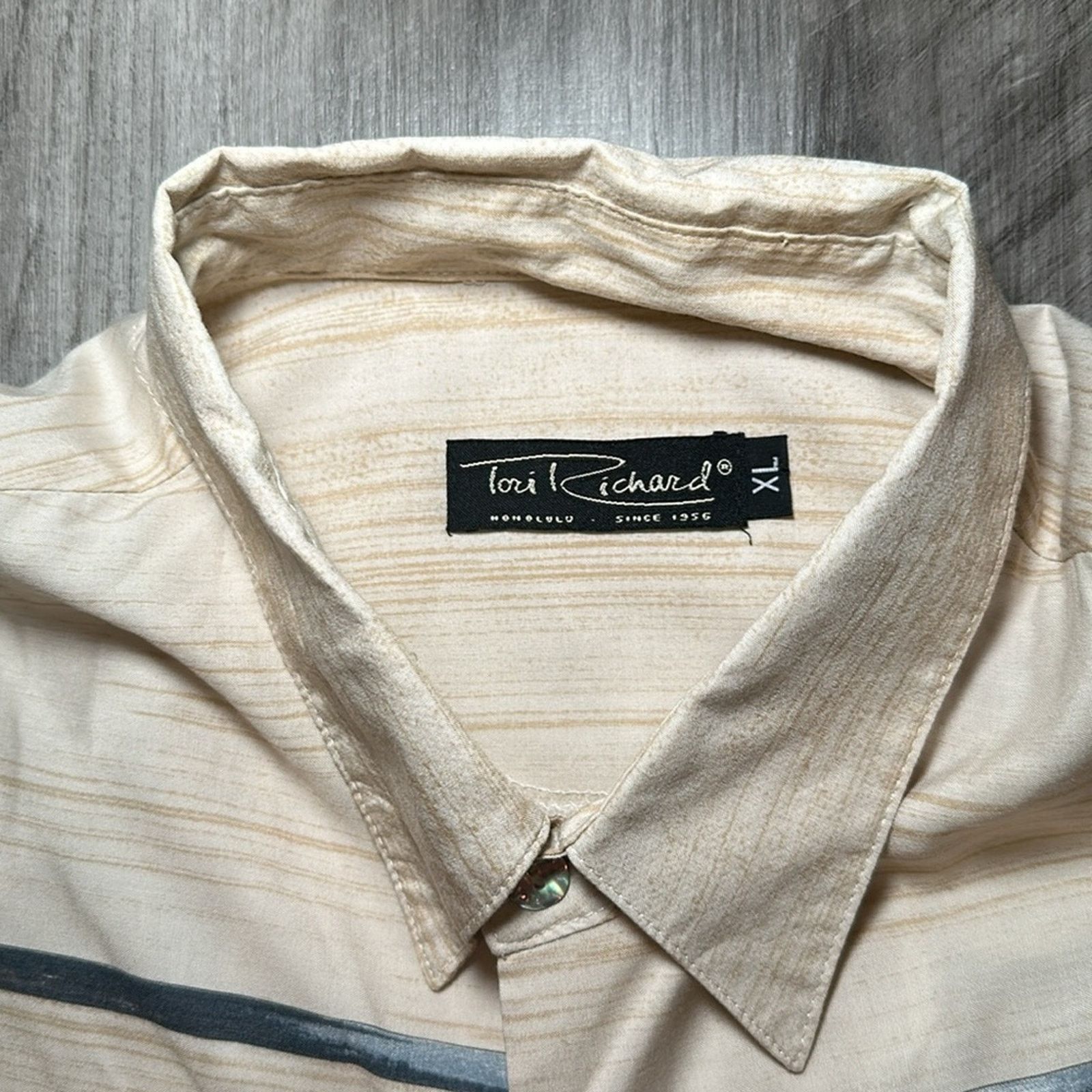 Tori Richard Tori Richard Honolulu Tropical Airline Seat - XL Size US XL / EU 56 / 4 - 6 Thumbnail