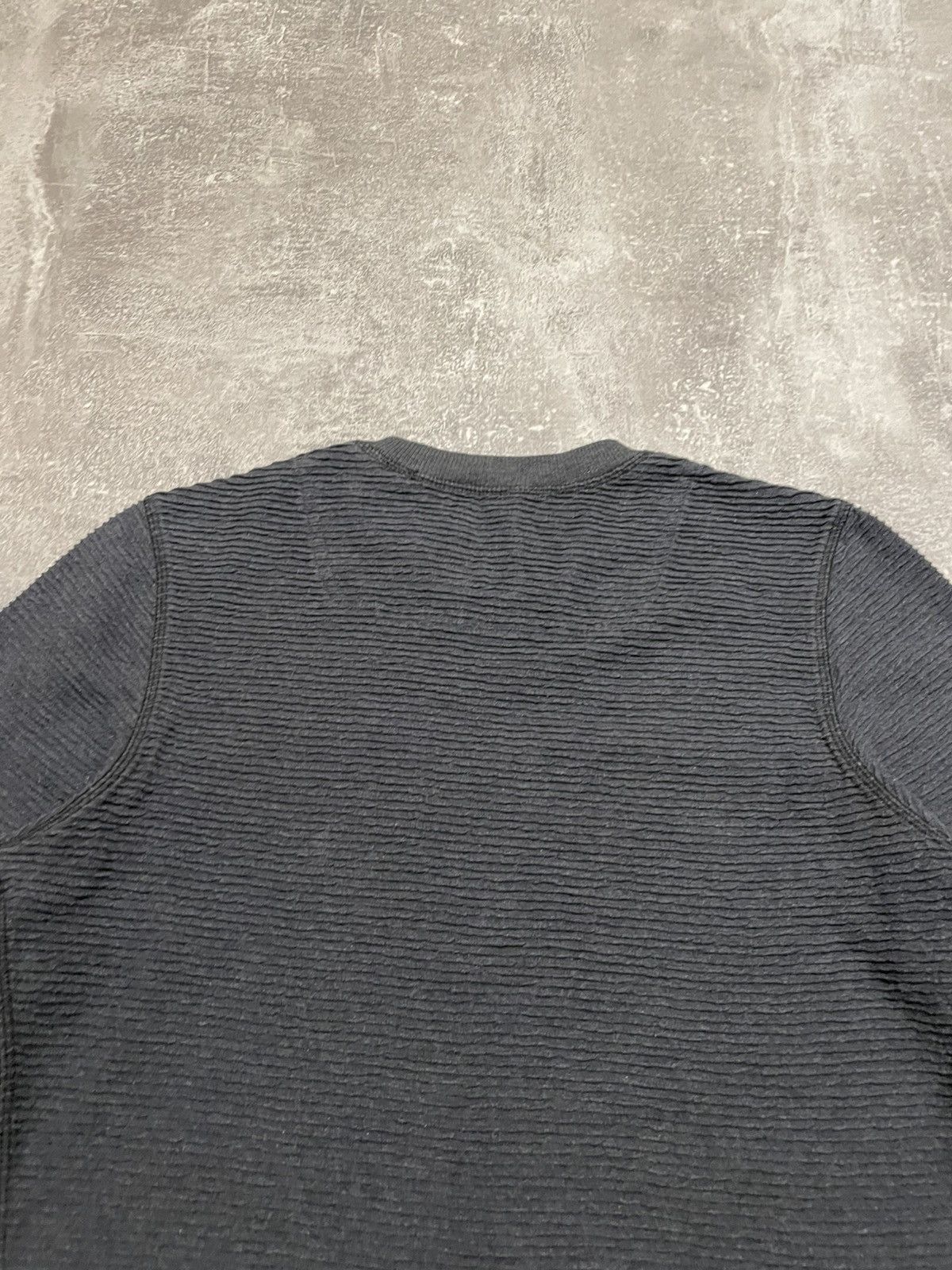 Diesel Vintage Diesel Ribbed Sweatshirt Crewneck Size US S / EU 44-46 / 1 - 13 Thumbnail