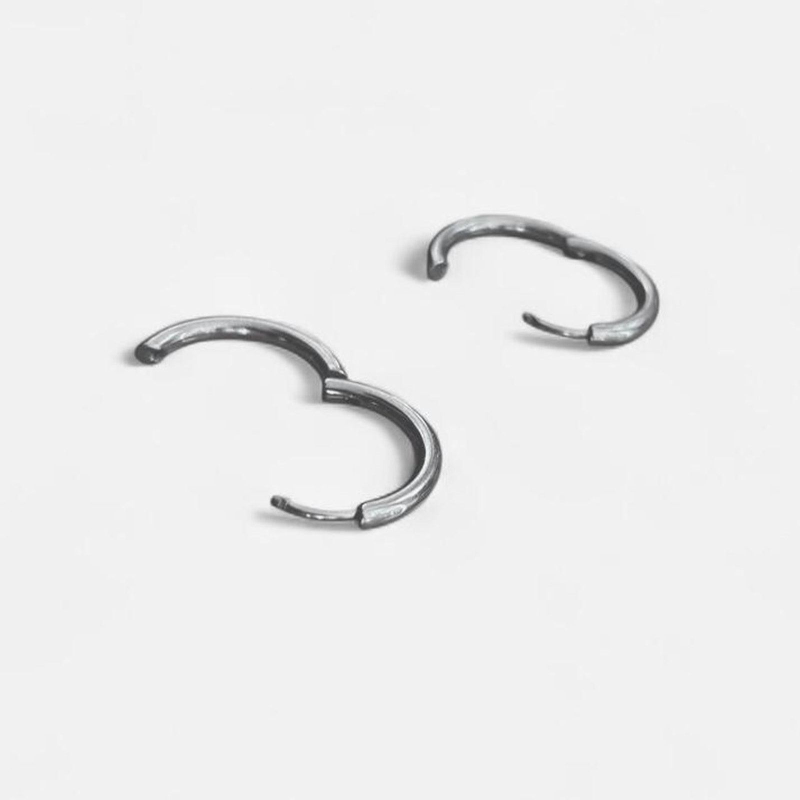 Los Angeles Apparel Los angeles apparel small silver hoop earrings Size ONE SIZE - 4 Thumbnail