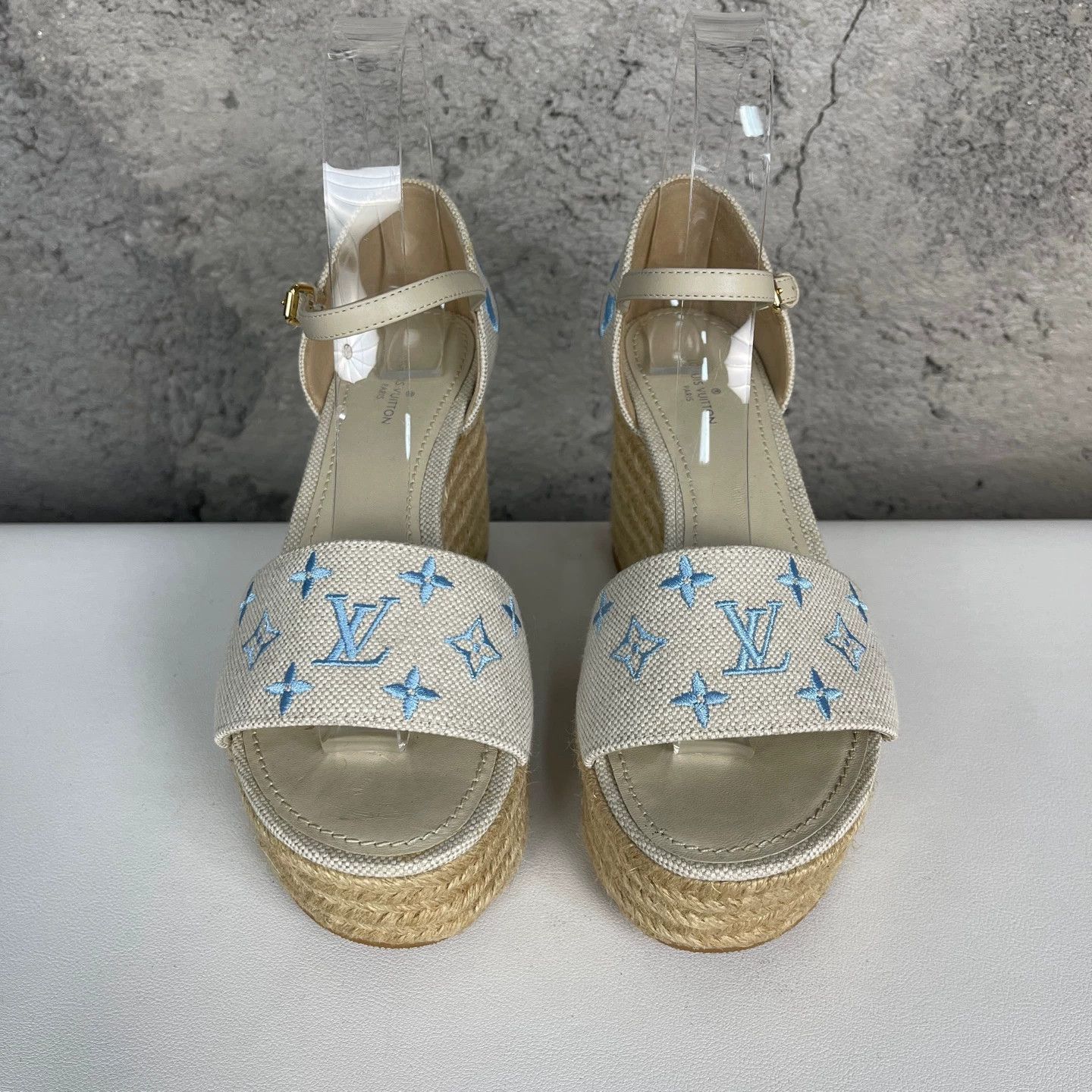 Louis Vuitton LV Women's 99% New Wedge Sandals Size 37 Size US 6.5 / IT 36.5 - 7 Thumbnail