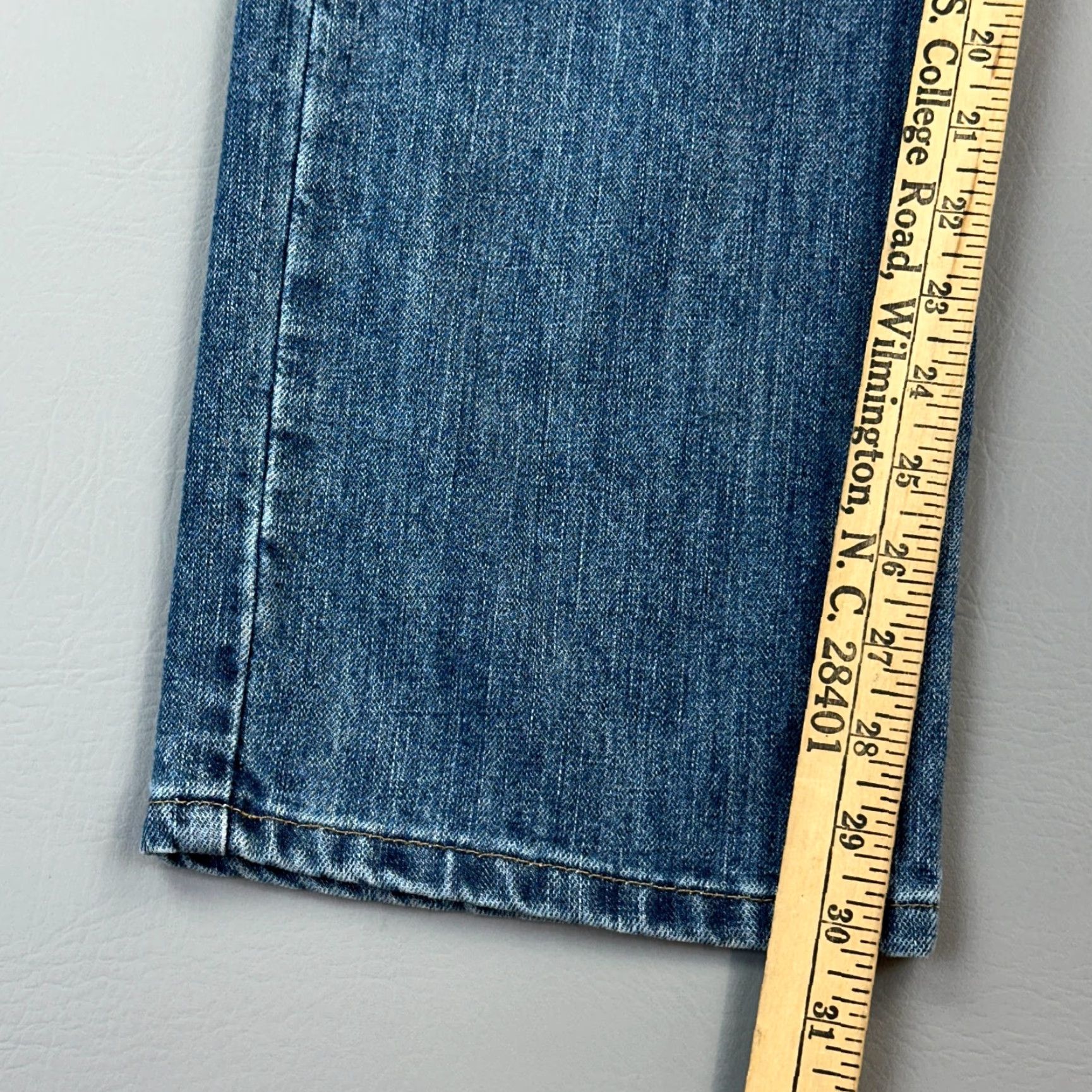 Carhartt Carhartt Jeans Mens 32x30 Blue Denim Midweight Relaxed Fit Work Wear 101483-980 Size US 32 / EU 48 - 3 Thumbnail