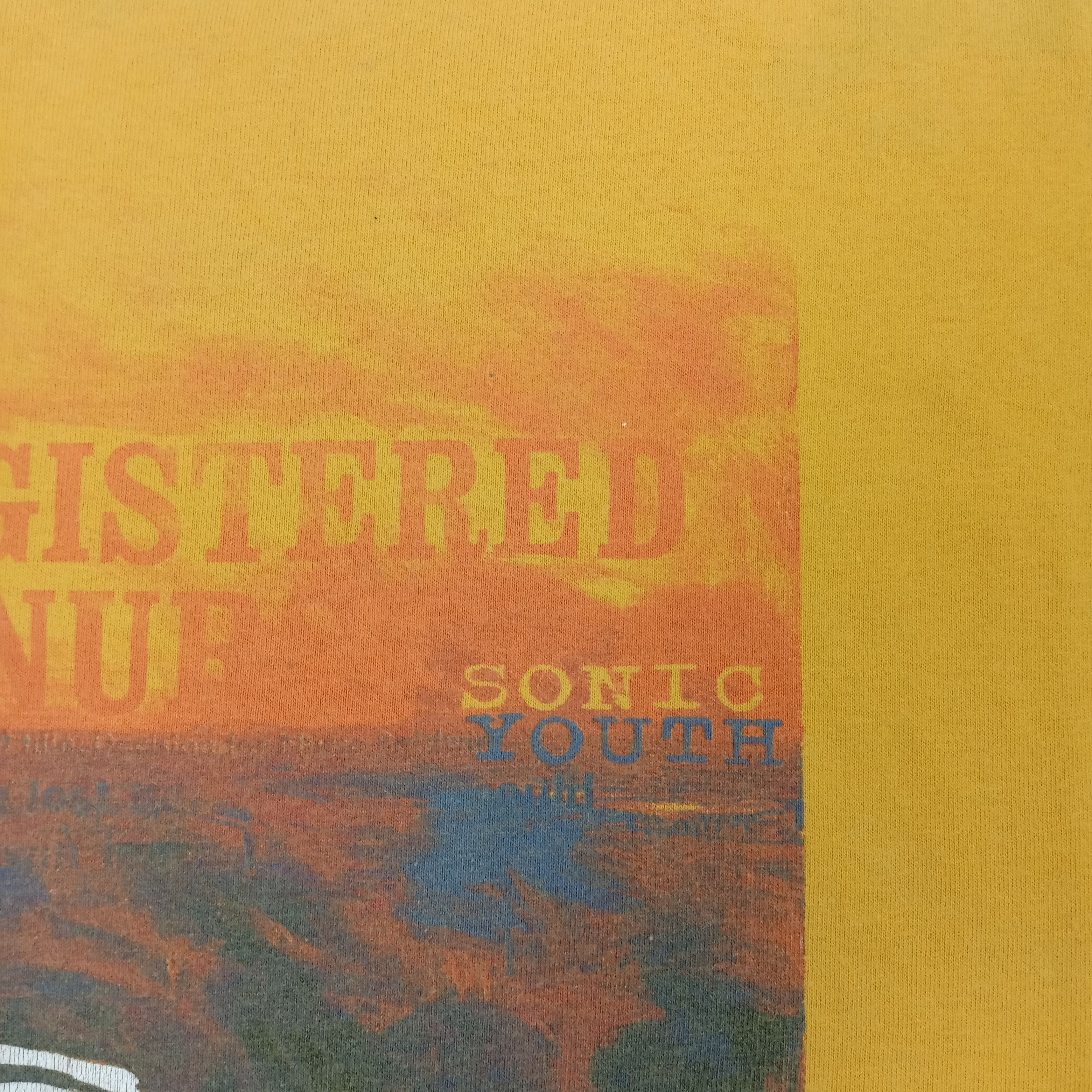 Japanese Brand Sonic Youth Registered Nurse Y2K Band Tshirt C267N65 Size US L / EU 52-54 / 3 - 3 Thumbnail
