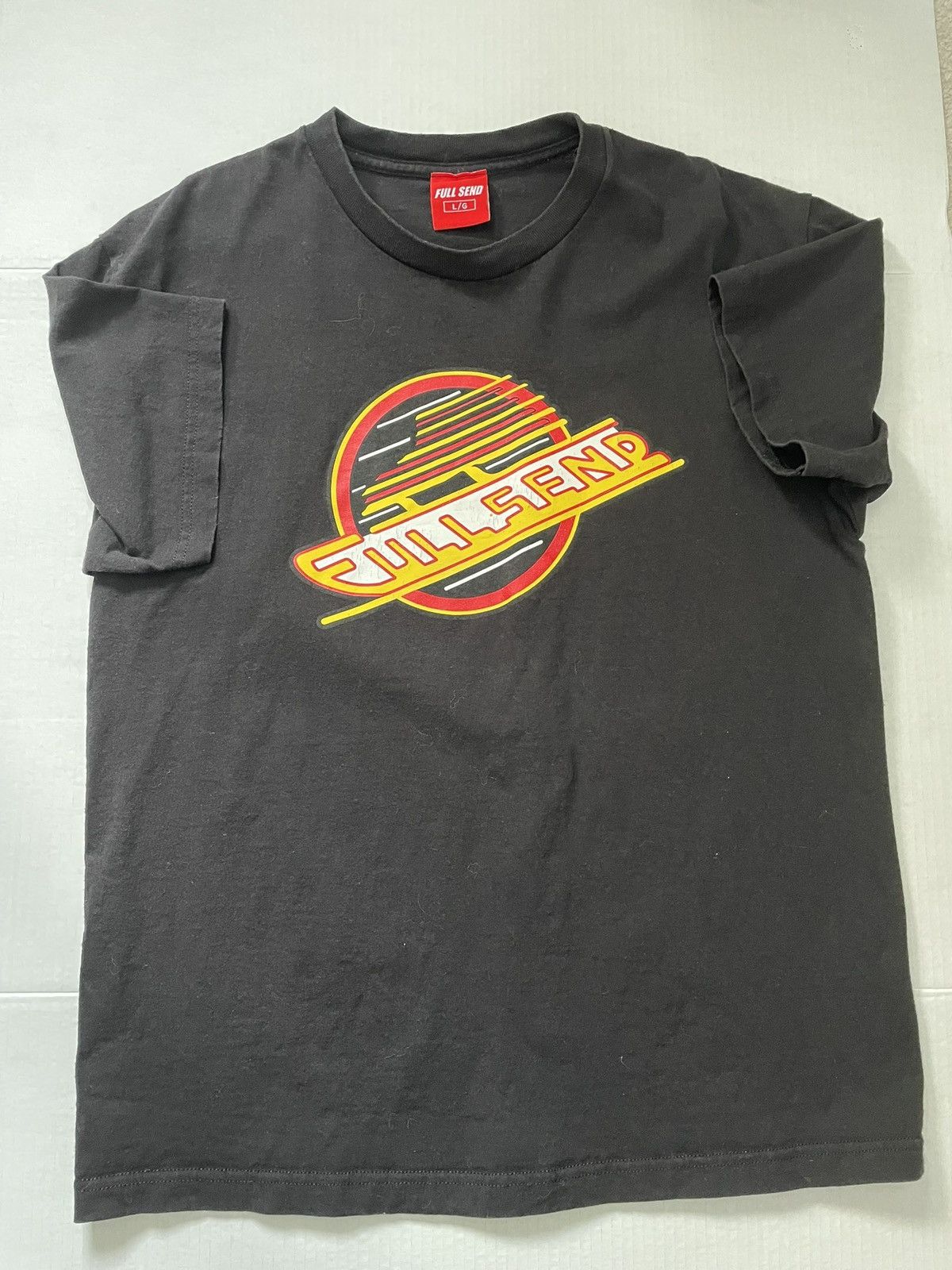 Full Send Full Send T-Shirt Canucks Size Large Size US L / EU 52-54 / 3 - 1 Thumbnail