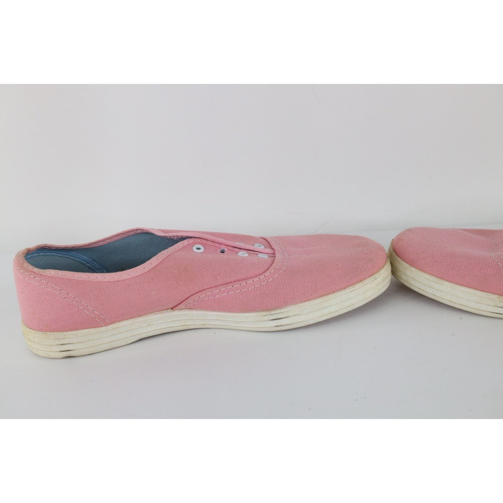 Vintage Vintage 70s 80s Streetwear Distressed Canvas Shoes Size US 7 / IT 37 - 9 Thumbnail