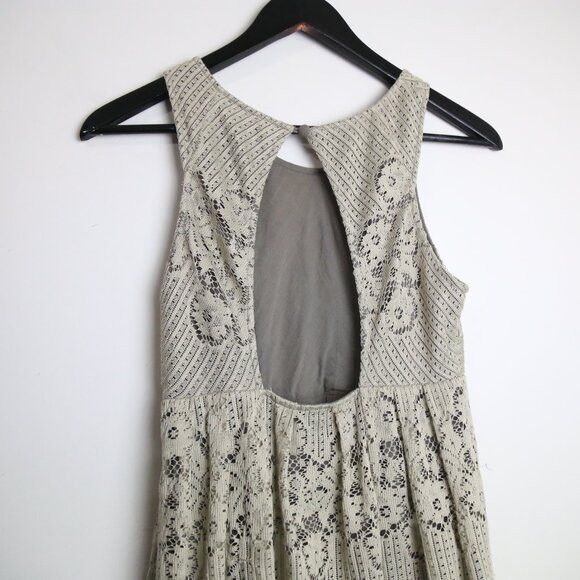 Free People Free People Rocco Stone Floral Lace Overlay Keyhole Dress Size XS / US 0-2 / IT 36-38 - 6 Thumbnail
