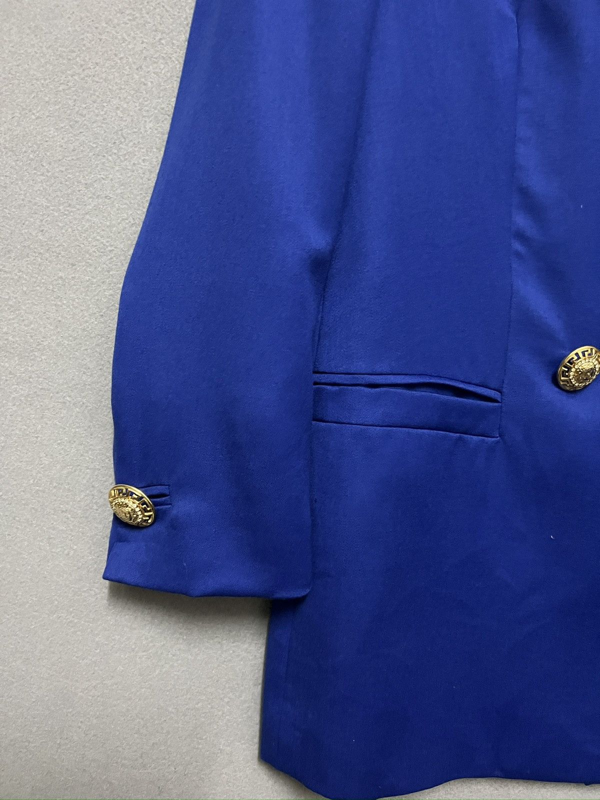 Vintage 542. Gianni Versace Vintage Royal Blue Luxury 90s Piece Size L / US 10 / IT 46 - 5 Thumbnail