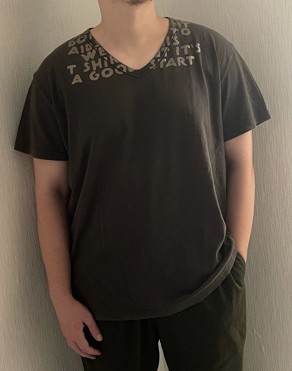 Maison Margiela Maison Martin Margiela aw 2004 2005 aids print t shirt logo Size US XL / EU 56 / 4 - 3 Thumbnail