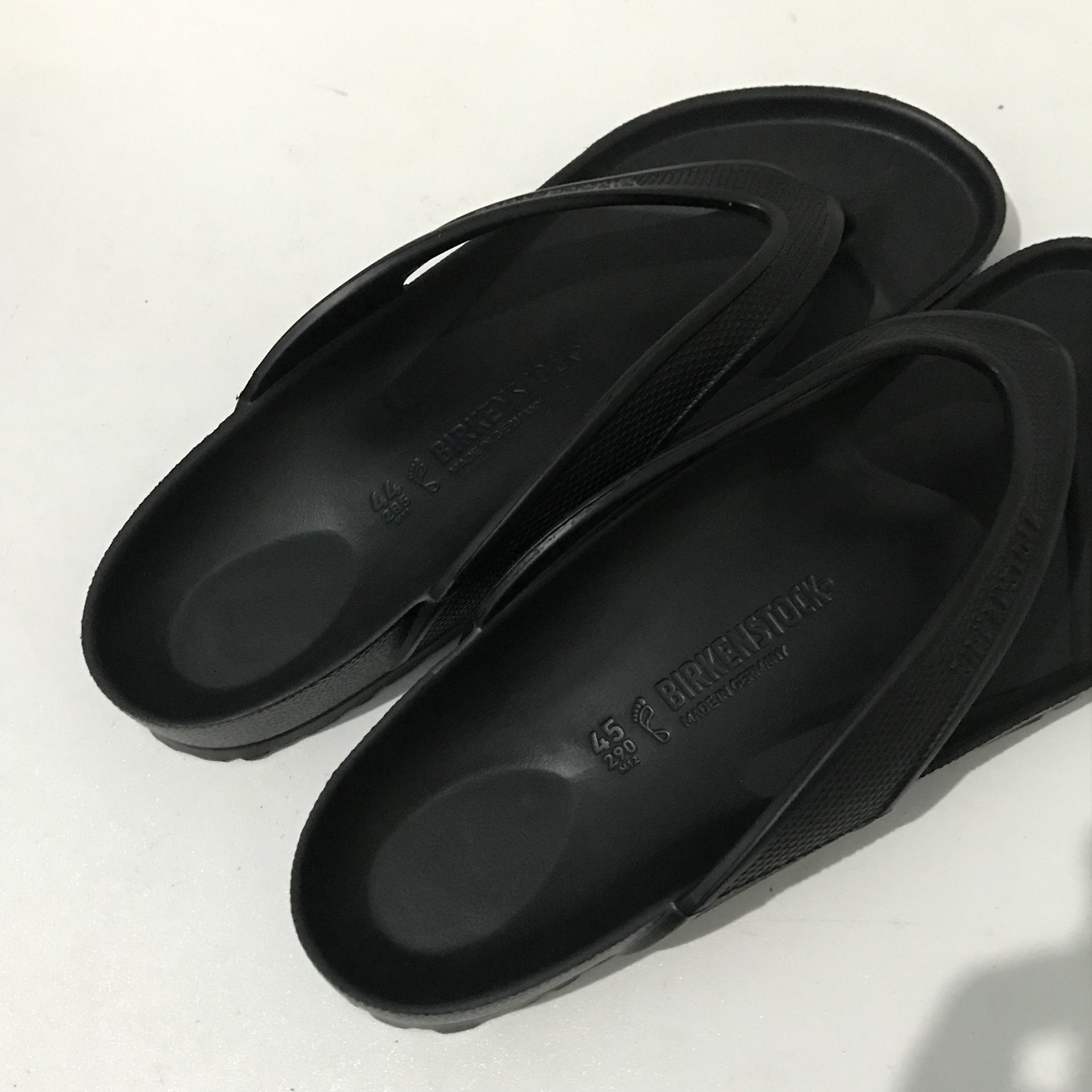 Birkenstock Birkenstock Honolulu Black Eva bnwt brand new with tags Size US 11.5 / EU 44-45 - 9 Thumbnail