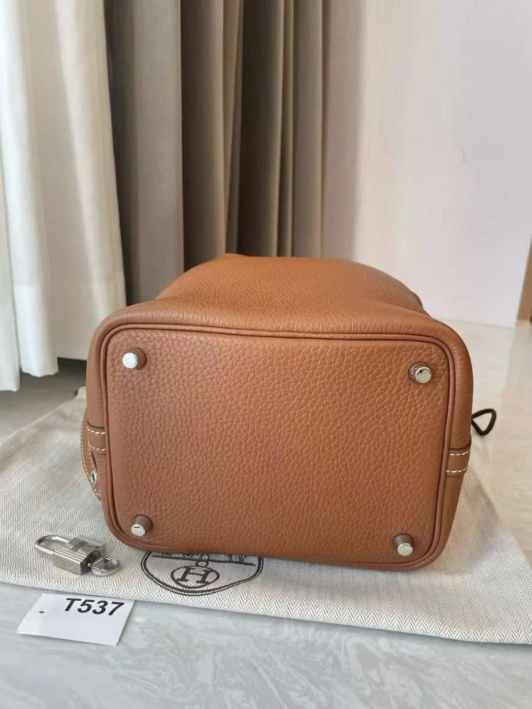 Hermes Hermès Picotin 18 Taupe New Y Stamp Dust Bag Key T537 Size ONE SIZE - 6 Thumbnail