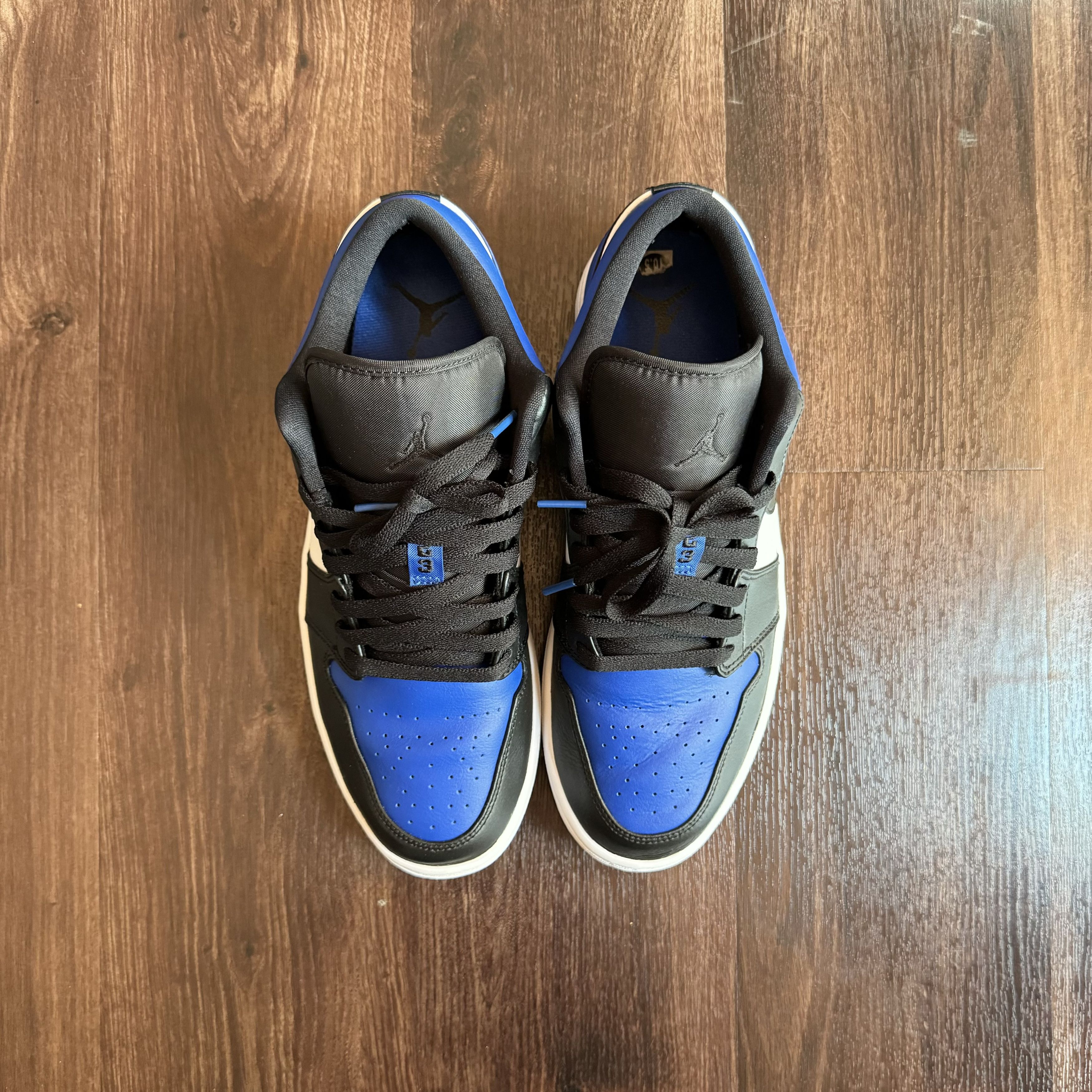 Jordan Brand Air Jordan 1 Low (Royal Toe) Size US 10.5 / EU 43-44 - 3 Thumbnail