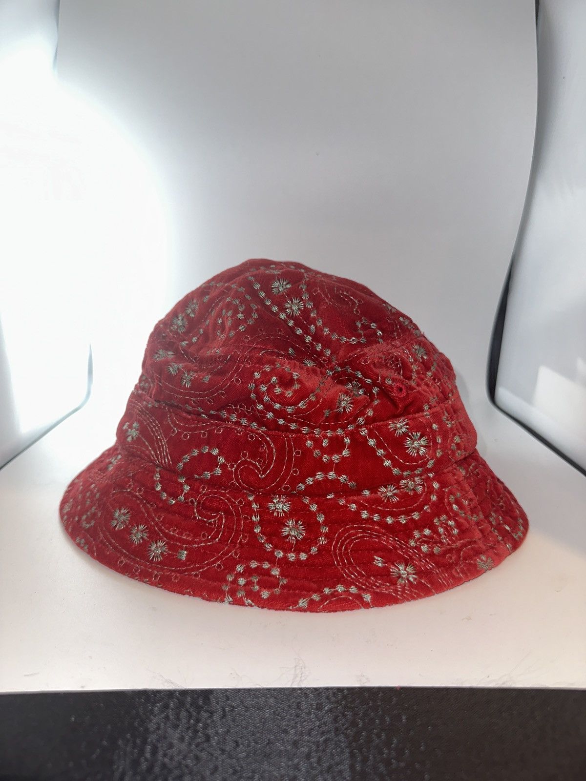 Supreme × Velvet Supreme Velvet Paisley Boonie M/L FW23