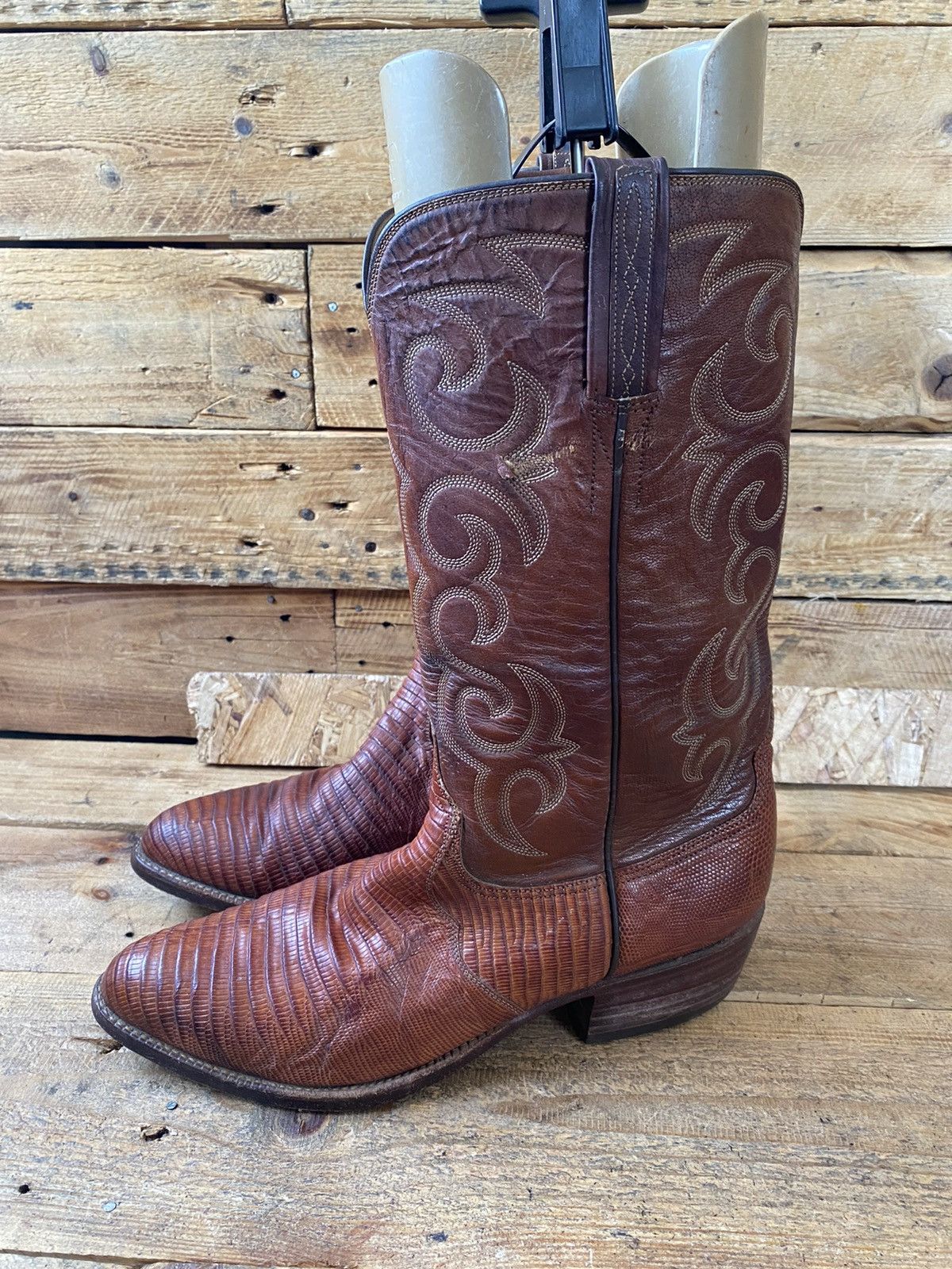 Lucchese × Vintage Lucchese brown leather western boots exotic skin, lizard sz8 Size US 8 / IT 38 - 12 Thumbnail
