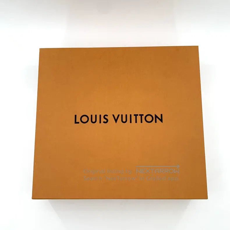 Louis Vuitton Louis Vuitton Turquoise gradually logo presbyopic full pri Size US S / EU 44-46 / 1 - 8 Thumbnail