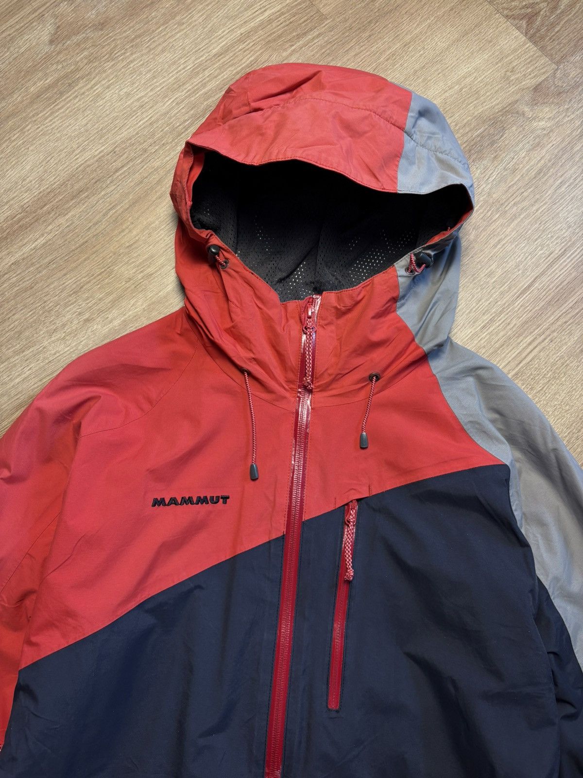 Mammut Mammut 2000s Tri-Colour DryTech Waterproof Jacket (M) Size US M / EU 48-50 / 2 - 3 Thumbnail