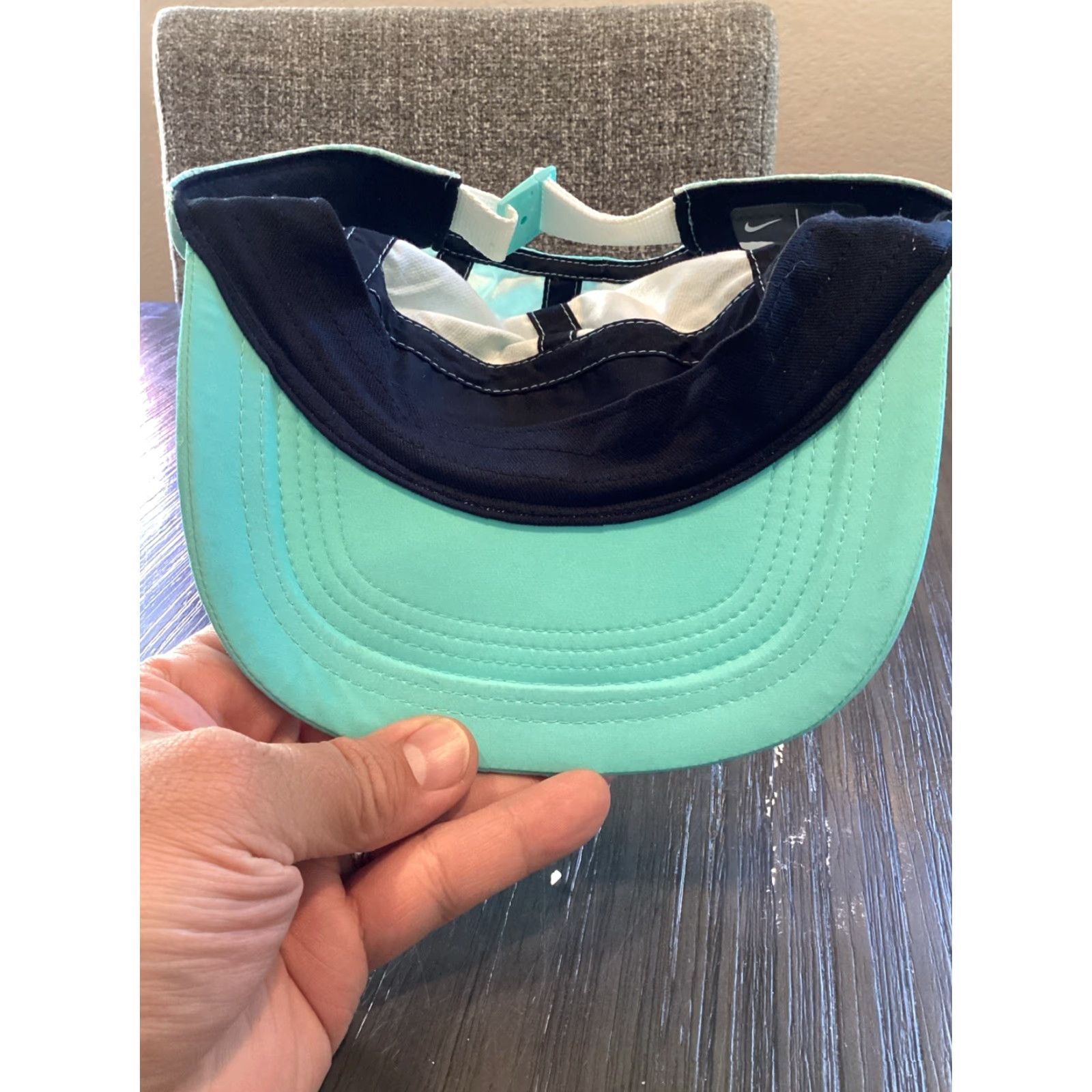 Nike Nike Hat 5 Panel Strap Back Featherlight AW84 Dri-Fit Aqua Green Quick Dry Breathable Adjustable Men One Size Size ONE SIZE - 6 Thumbnail