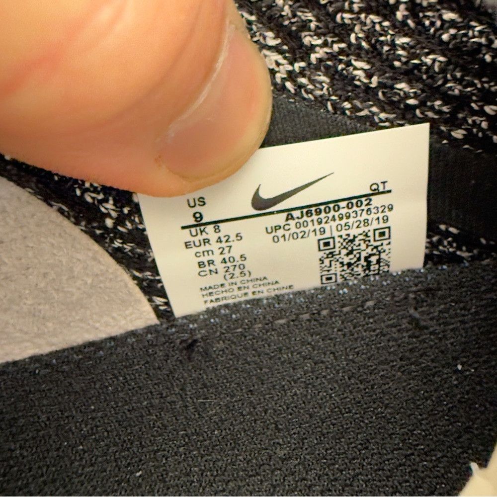 Nike Nike Men's Size 9 US/8 UK/42.5 EU Air Vapormax Flyknit 3 Or Size US 9 / EU 42 - 2 Thumbnail