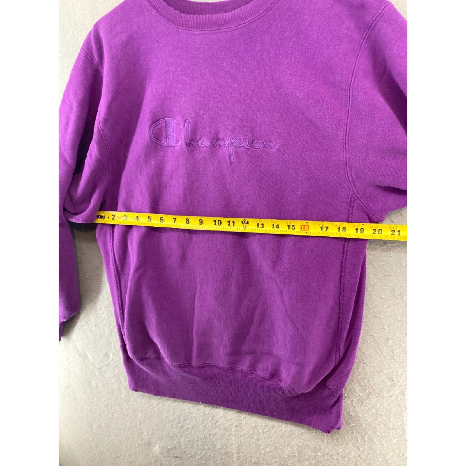 Champion VINTAGE Champion Womens Sweatshirt XL Purple Reverse Weave Embroidered USA MADE Size XL / US 12-14 / IT 48-50 - 2 Thumbnail