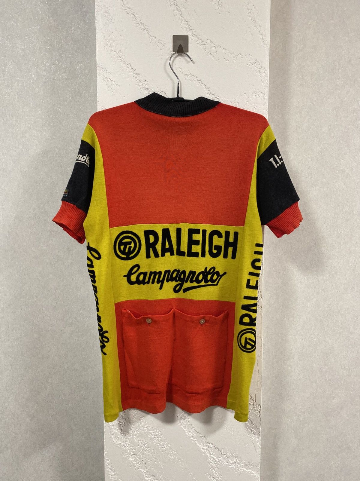Vintage Vintage 70’s Campagnollo Raleigh Creda Team Cycling Jersey S Size US S / EU 44-46 / 1 - 20 Thumbnail