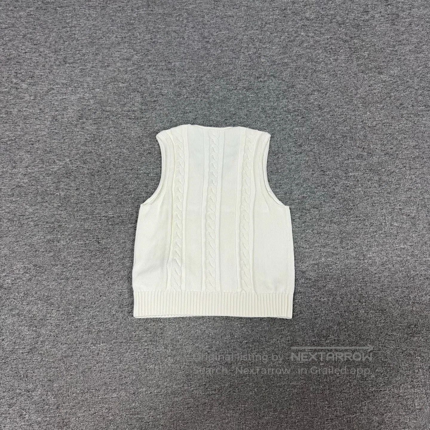 Hermes Hermes size 40 V-neck knitted vest with a twisted pattern| Size L / US 10 / IT 46 - 2 Thumbnail