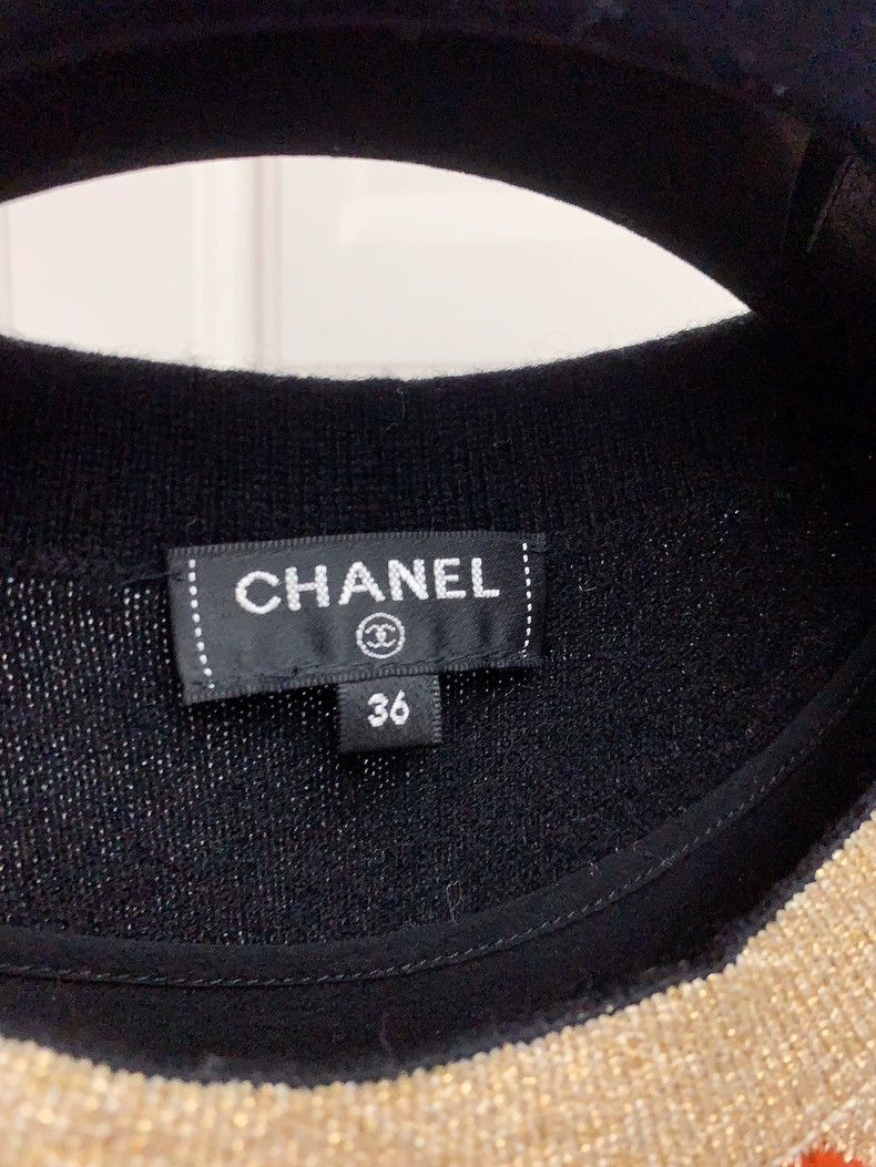 Chanel Chanel Castle series sweater Size XS / US 0-2 / IT 36-38 - 4 Thumbnail