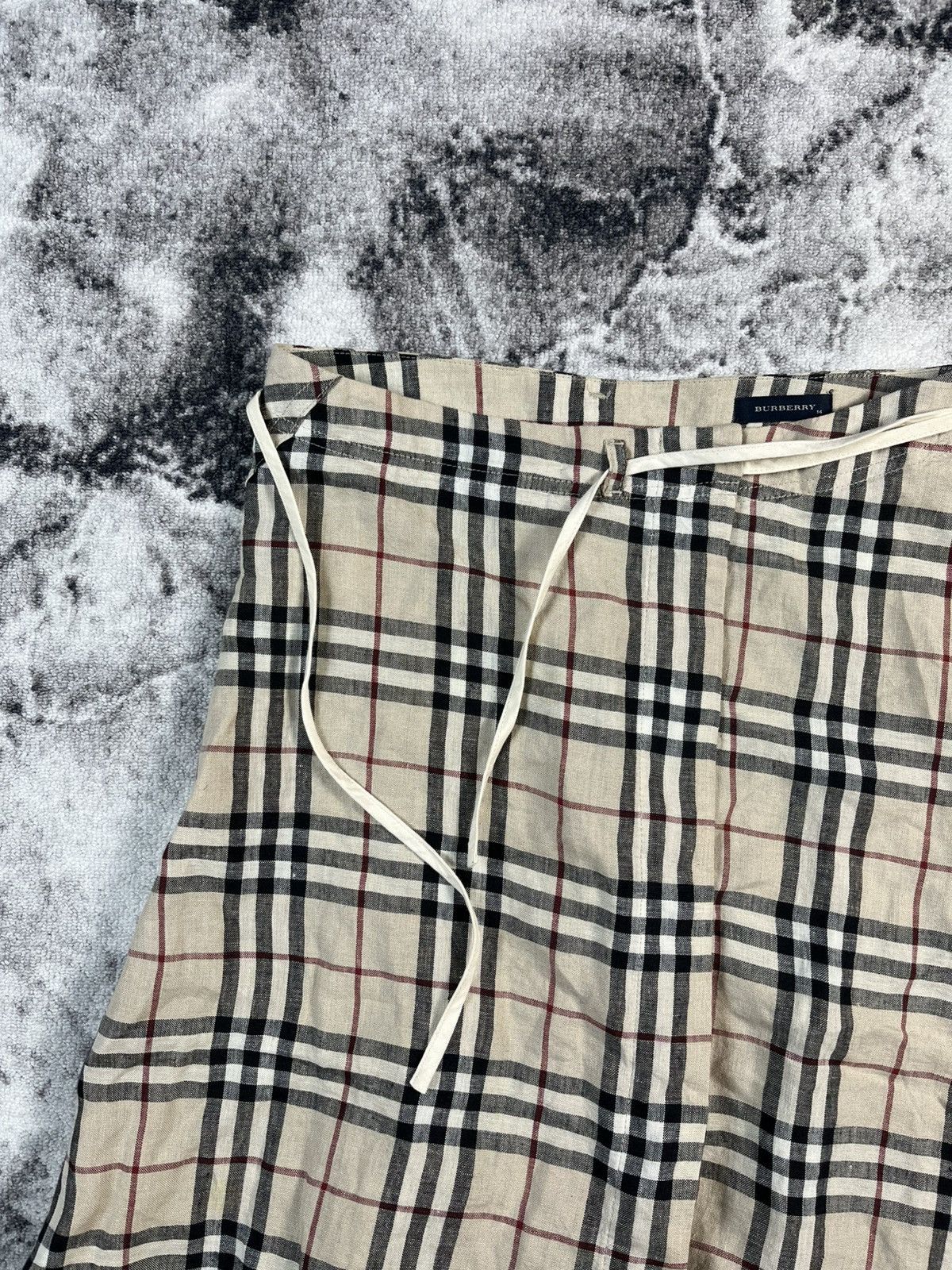 Burberry Burberry Nova Check Skirt Linen Beige Women XS (fits XS–S) Size 29" - 6 Thumbnail