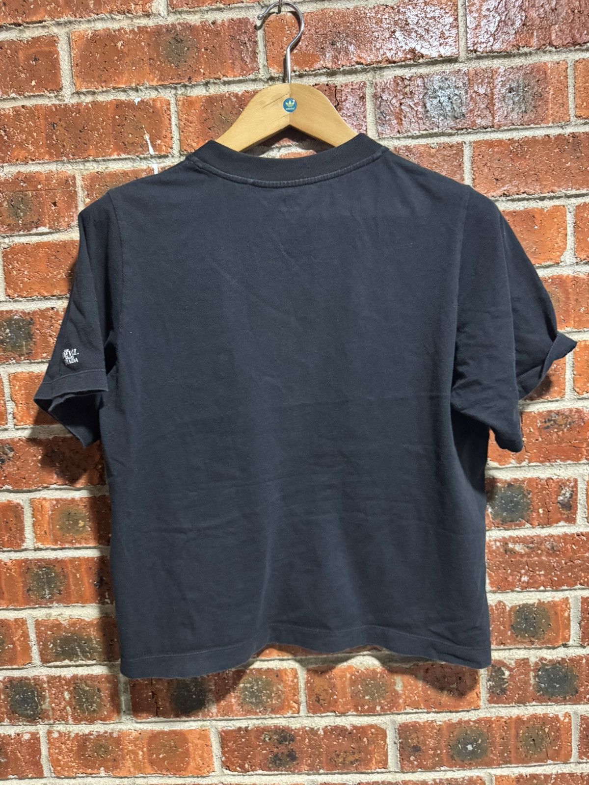 Uniqlo UT THE DEVIL WEARS PRADA Size US L / EU 52-54 / 3 - 4 Thumbnail