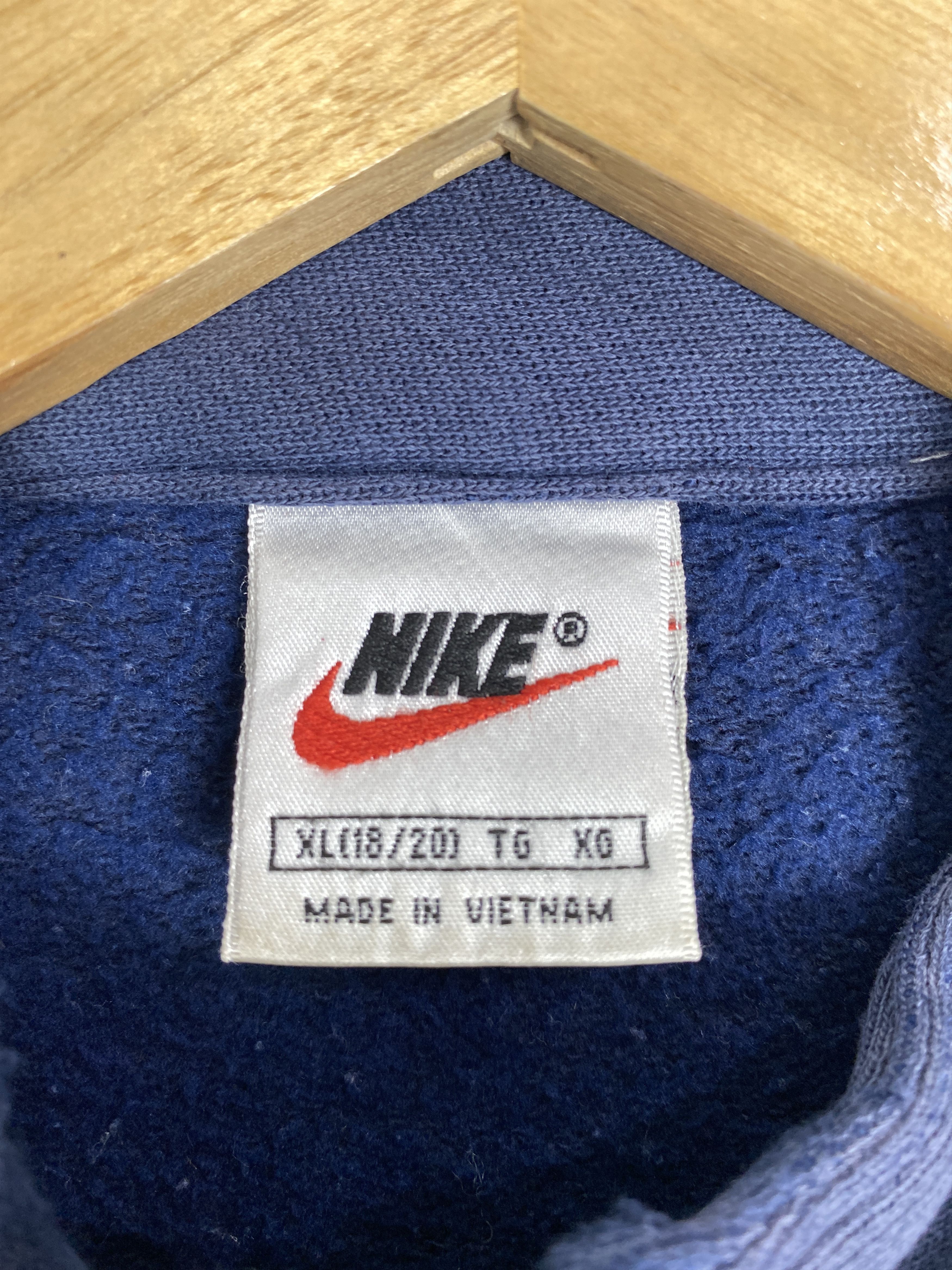 Nike × Vintage Vintage Nike Half Zipper Faded Sweatshirts Size US S / EU 44-46 / 1 - 10 Thumbnail