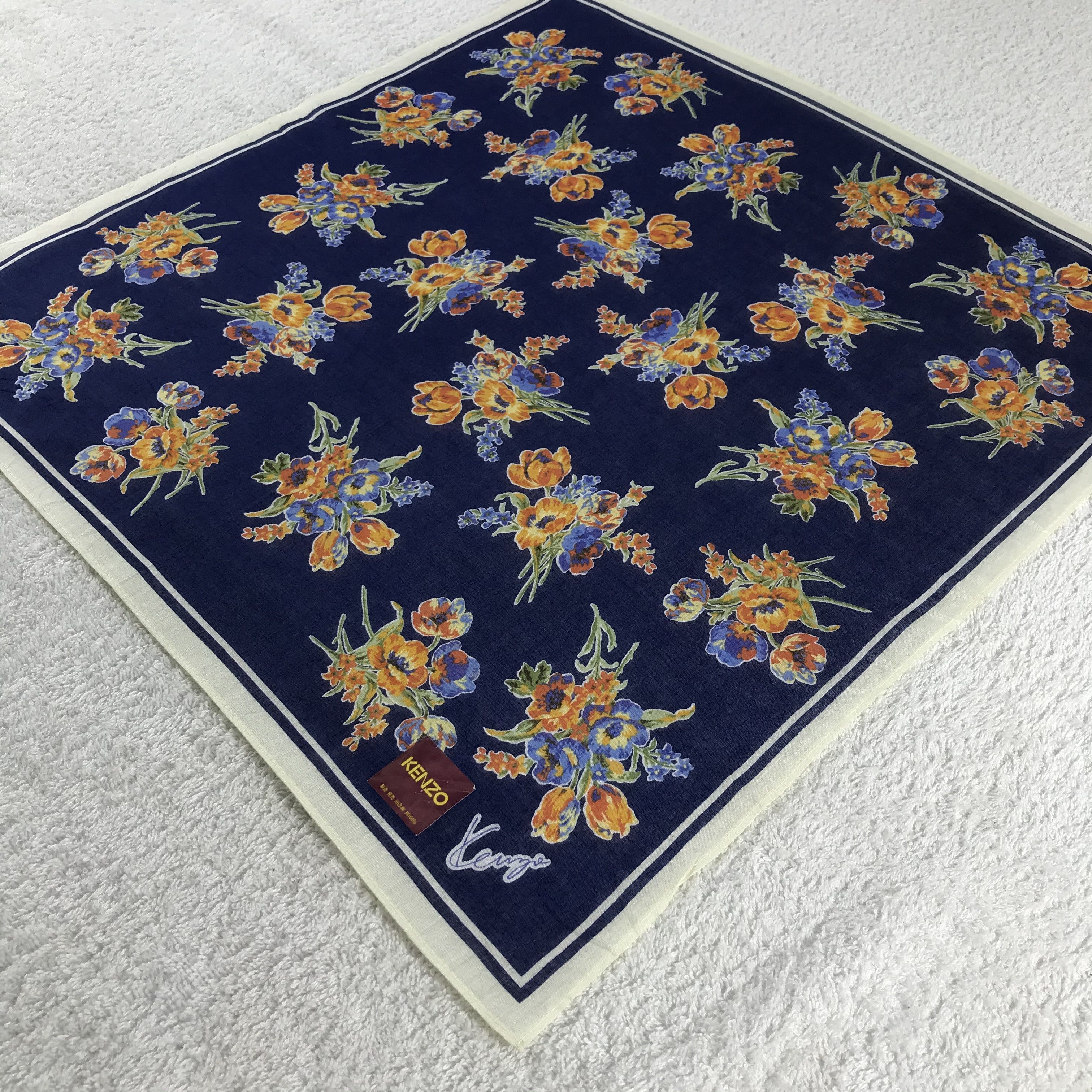 Kenzo × Vintage Kenzo Neckerchief / Bandana / Handkerchief Size ONE SIZE - 4 Thumbnail