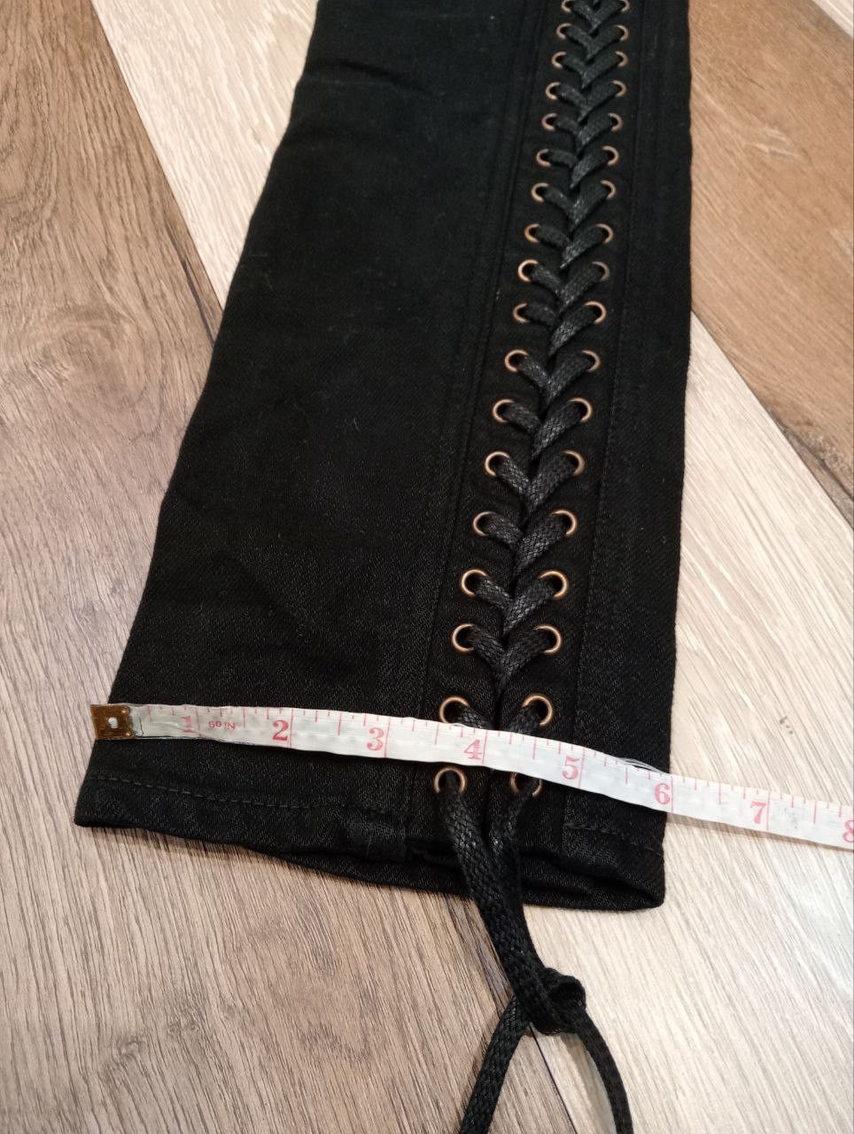 If Six Was Nine MOUSSY JAPAN BLACK JEANS WITH LACE UP SIDE Size 25" / US 0 / IT 36 - 15 Thumbnail