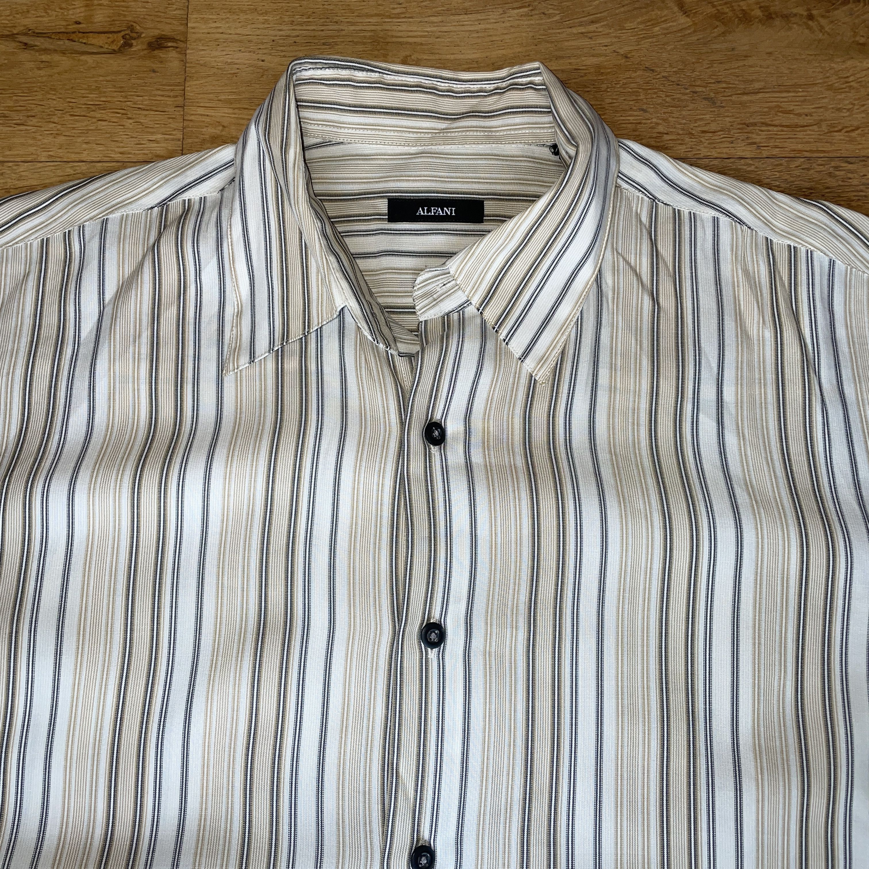 Alfani Alfani Men's Shirt Summer 66% Modal Short Sleeve Size L Size US L / EU 52-54 / 3 - 3 Thumbnail