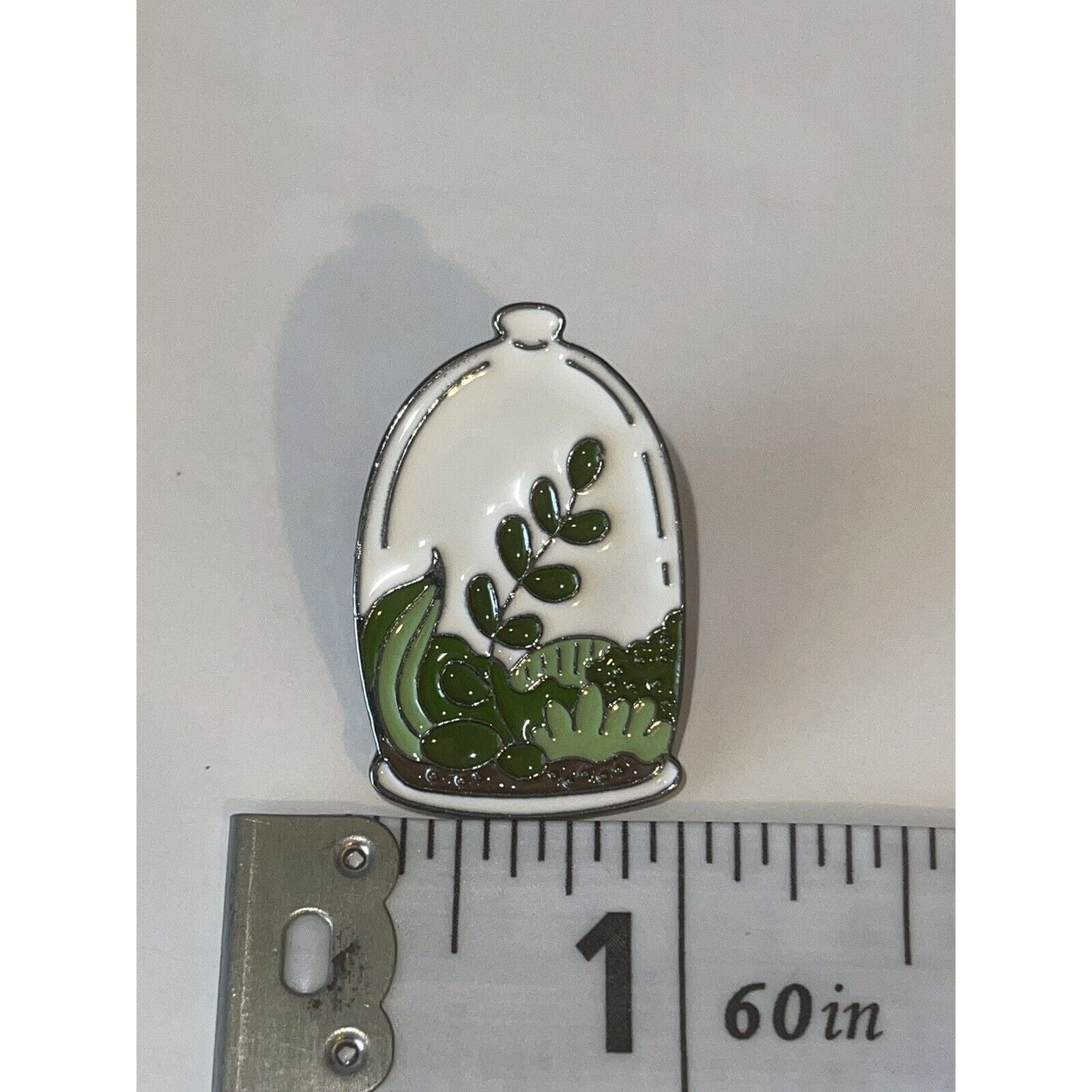 Other Terrarium Plants Jar Glass Dome Pin Brooch Size ONE SIZE - 1 Preview