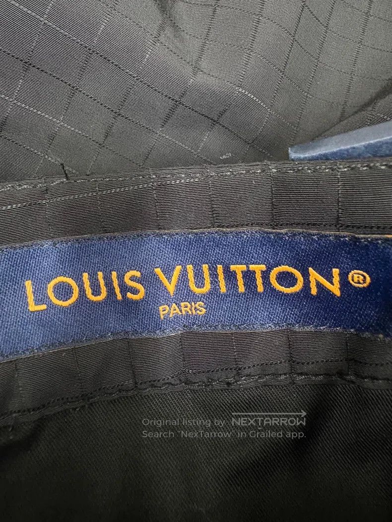 Louis Vuitton Louis Vuitton size US 48 Black plaid small logo printed sho Size US 32 / EU 48 - 5 Thumbnail