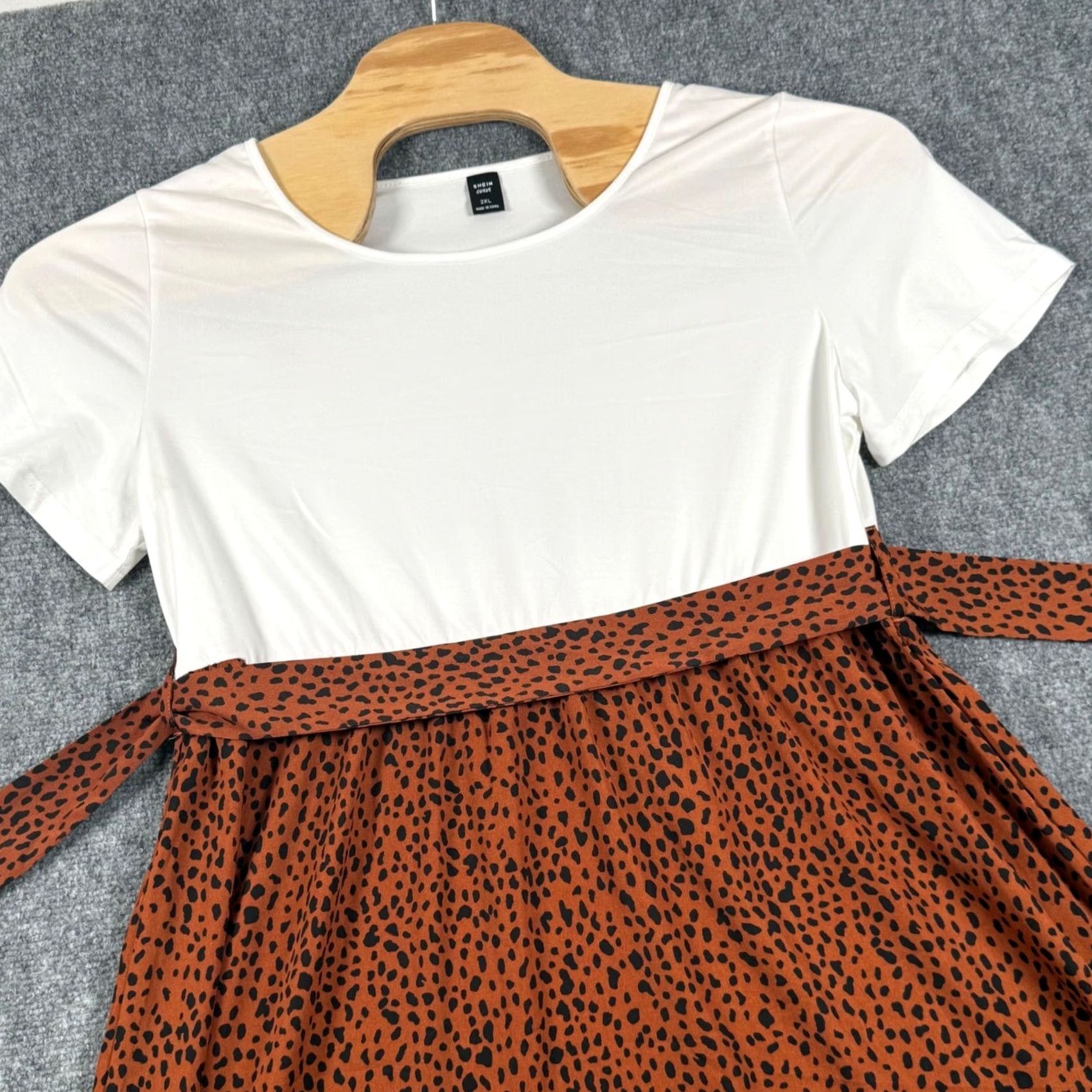 Shein VINTAGE? No. Size XXL / US 16-18 / IT 52-54 - 2 Thumbnail
