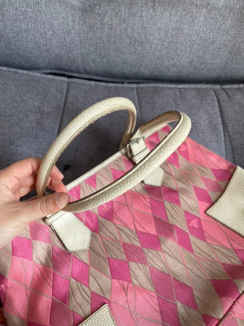 Vivienne Westwood Vivienne Westwood size os Classic pink checkered leather sh Size ONE SIZE - 8 Thumbnail