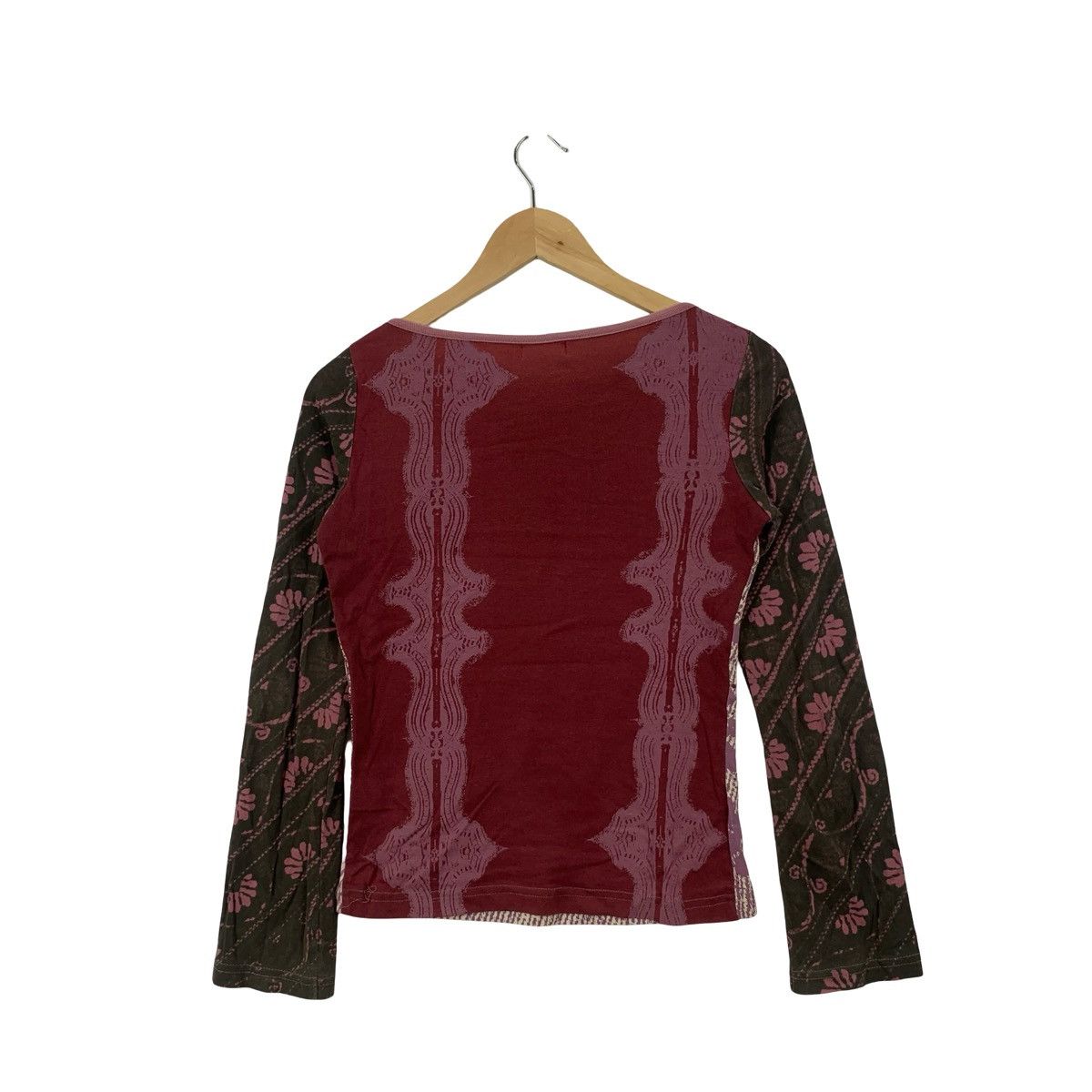 Zara ZARA BASIC South Asia Cultural Motif Long Sleeve Tee Shirt Size M / US 6-8 / IT 42-44 - 7 Thumbnail