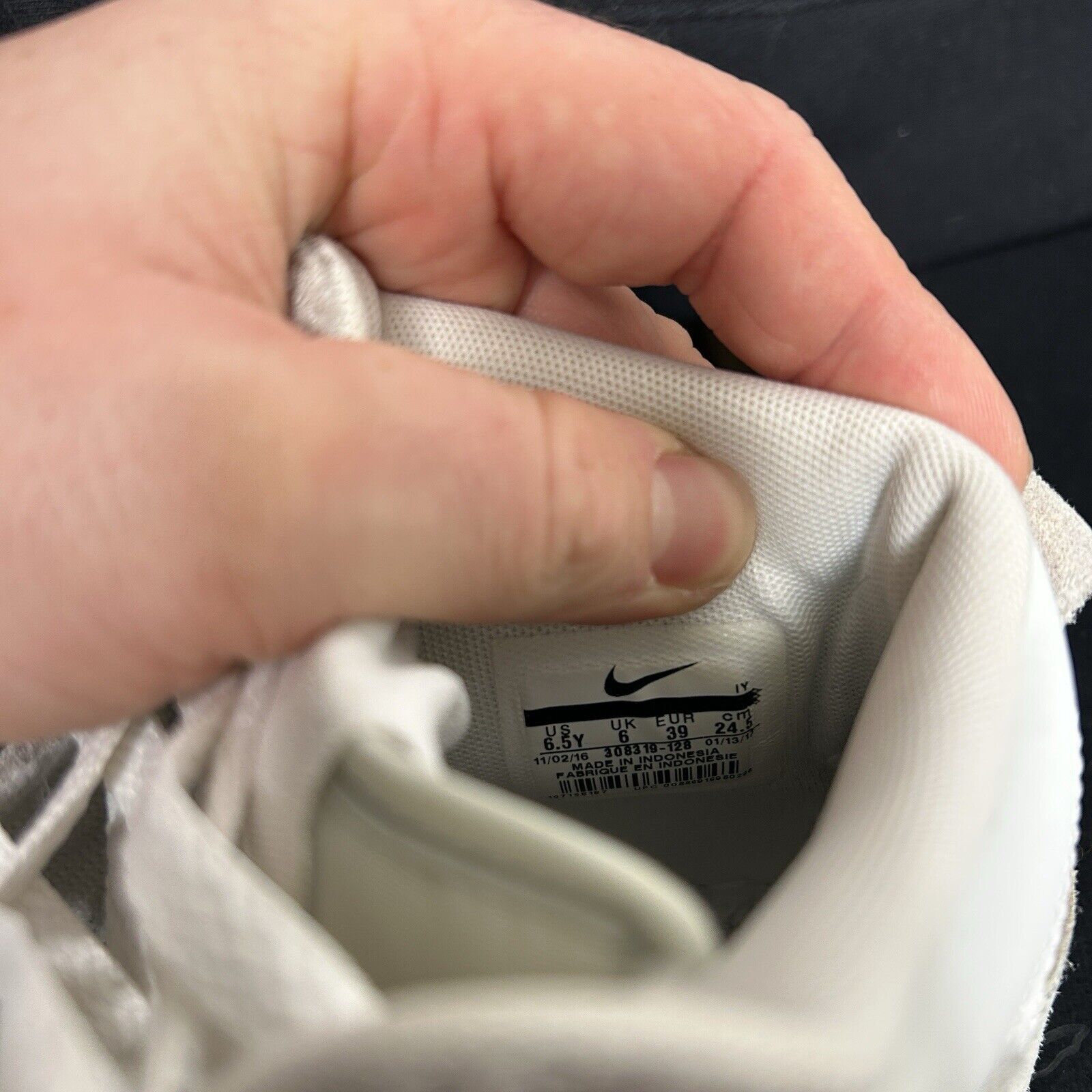 Nike Nike Shoes Dunk High GS “Off White” 2024 Size US 8 / IT 38 - 8 Thumbnail