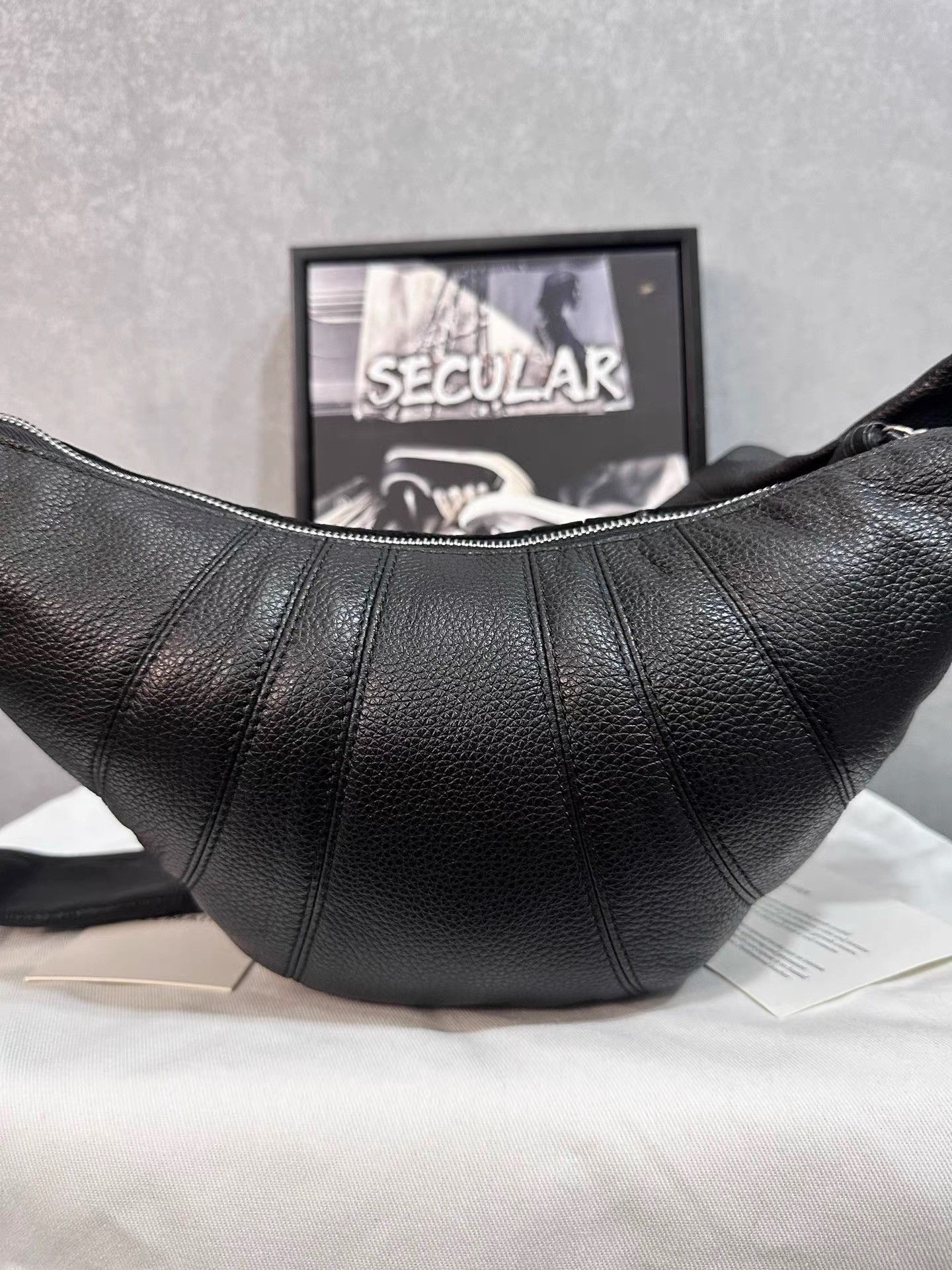 Lemaire Lemaire 24FW Black Grained Calfskin Small Croissant Bag K34 Size ONE SIZE - 6 Thumbnail