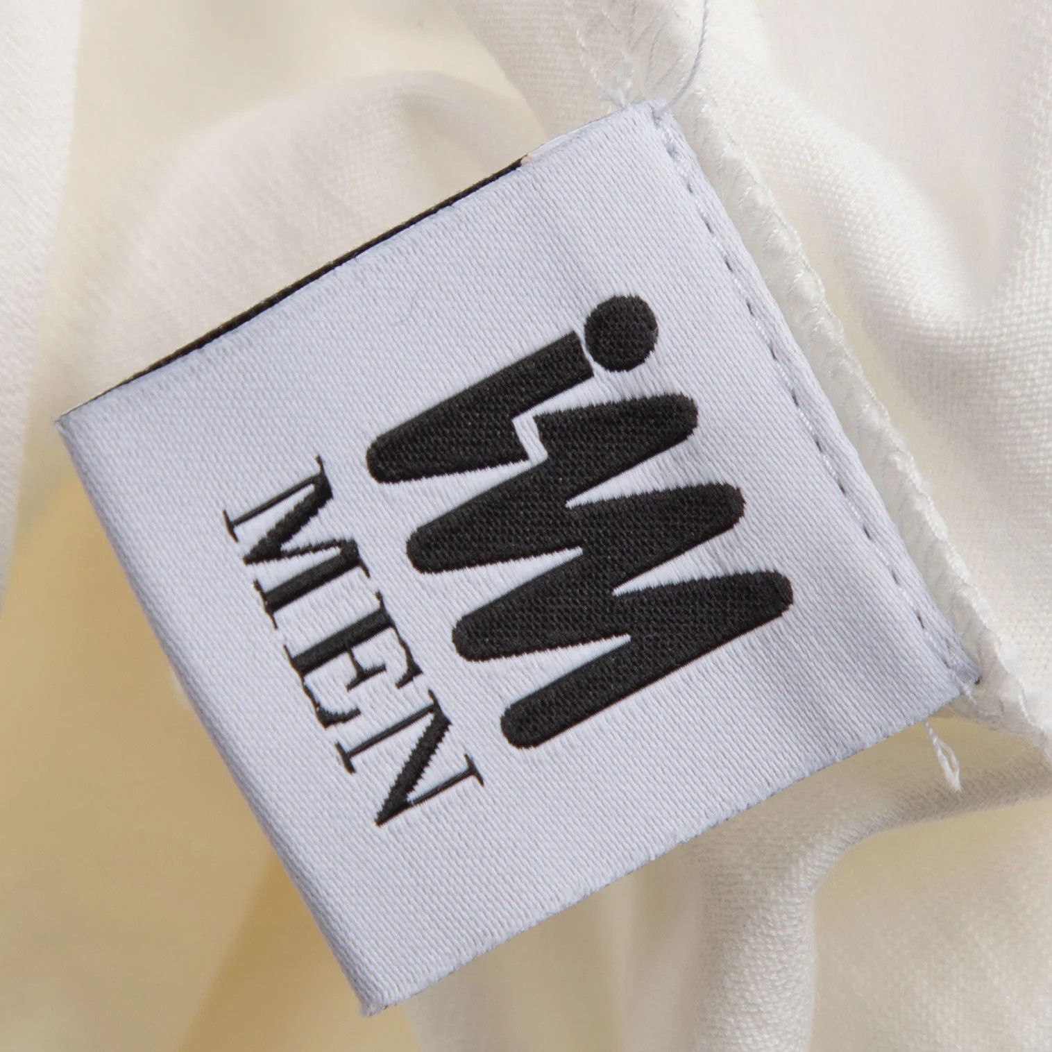 Issey Miyake Cotton Crew Neck T-Shirt Off White Size US S / EU 44-46 / 1 - 12 Thumbnail