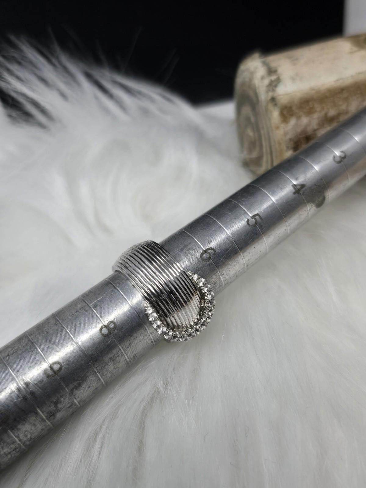 Other Gabriel & Co 925 Silver Wide Ribbed White Topaz Ring Size 7 Size ONE SIZE - 4 Thumbnail