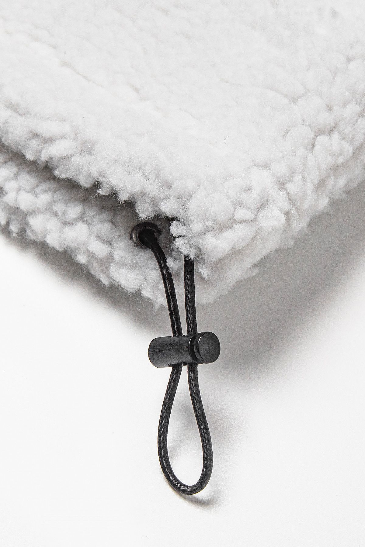 Japanese Brand Nodot: Bebber Fleece NOD Embroidery White Coat Large Size US L / EU 52-54 / 3 - 4 Thumbnail