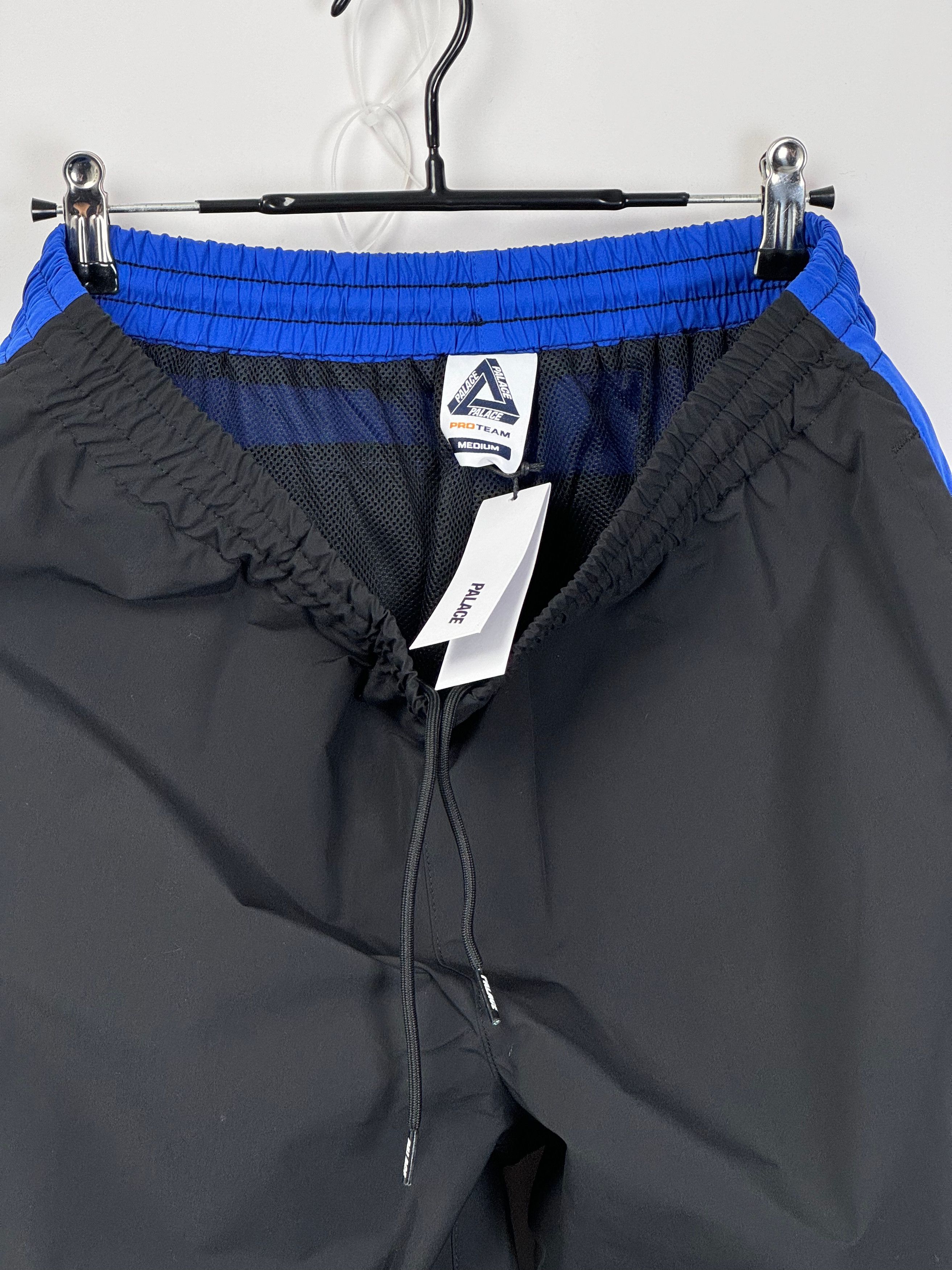Palace NEW WITH TAG* Palace Palamat Shell Jogger Black SIZE M Size US 32 / EU 48 - 3 Thumbnail