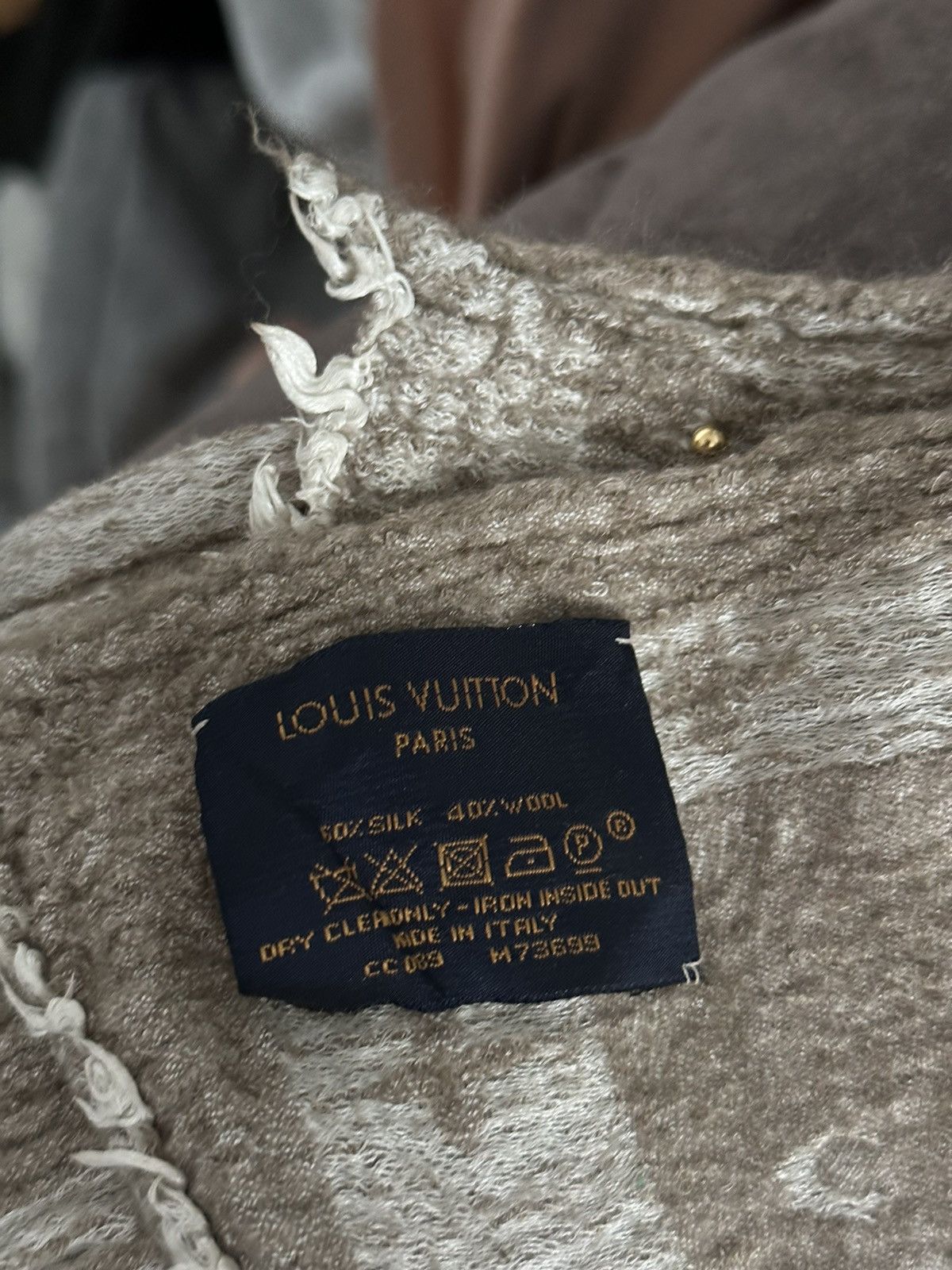Louis Vuitton Louis Vuitton Beige Studdy Denim Monogram Shawl scarf Size ONE SIZE - 10 Thumbnail