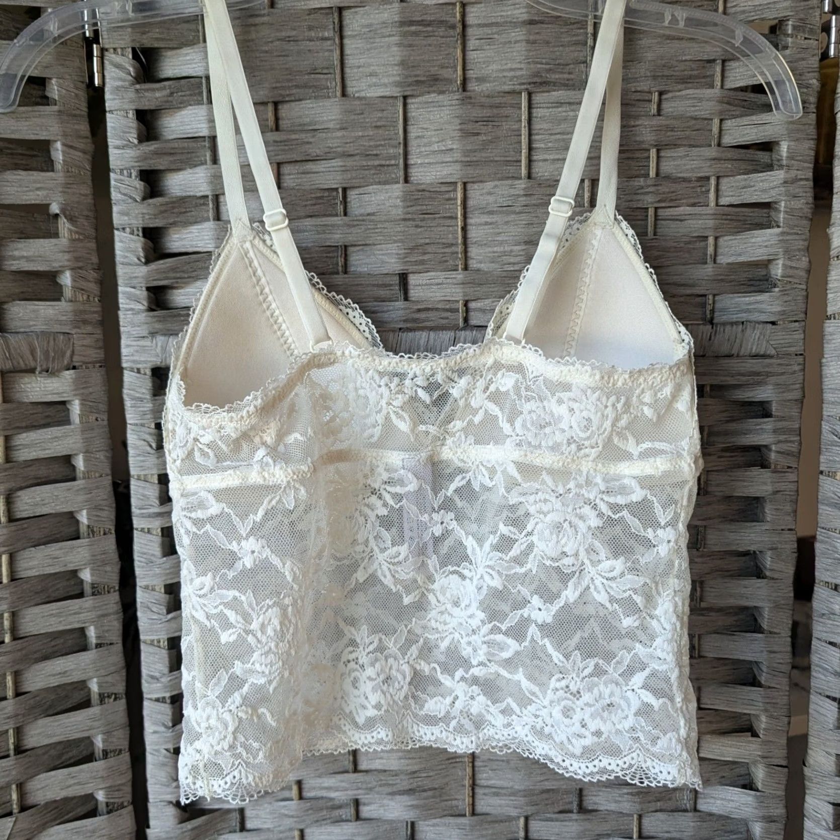 Vintage Adore Me Camisole Top Ivory Floral Sheer V-Neck Womens S Coquette Bridal Size S / US 4 / IT 40 - 3 Thumbnail