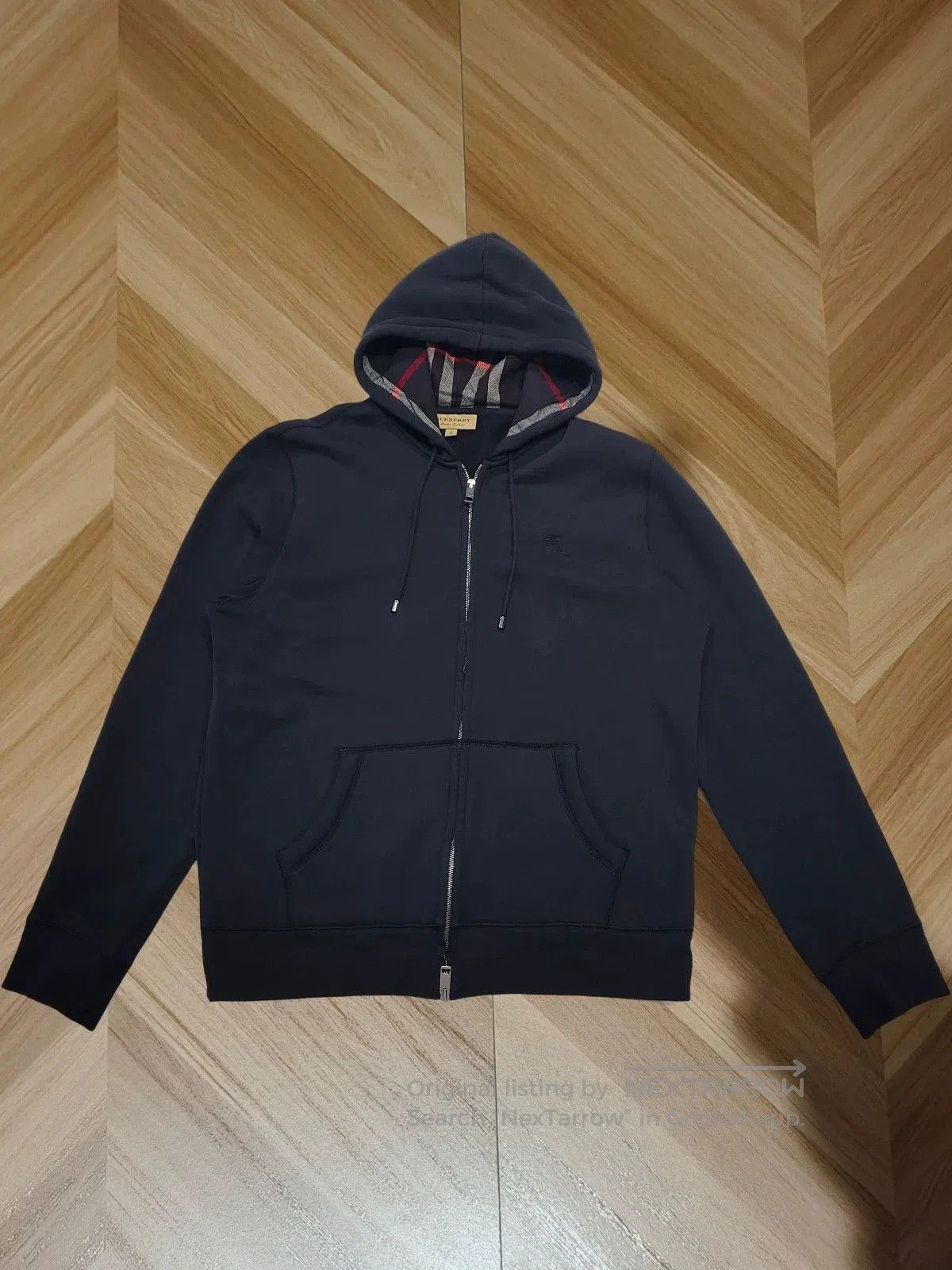 Burberry burberry embroidered jacket in excellent condition. Size US XL / EU 56 / 4 - 1 Thumbnail