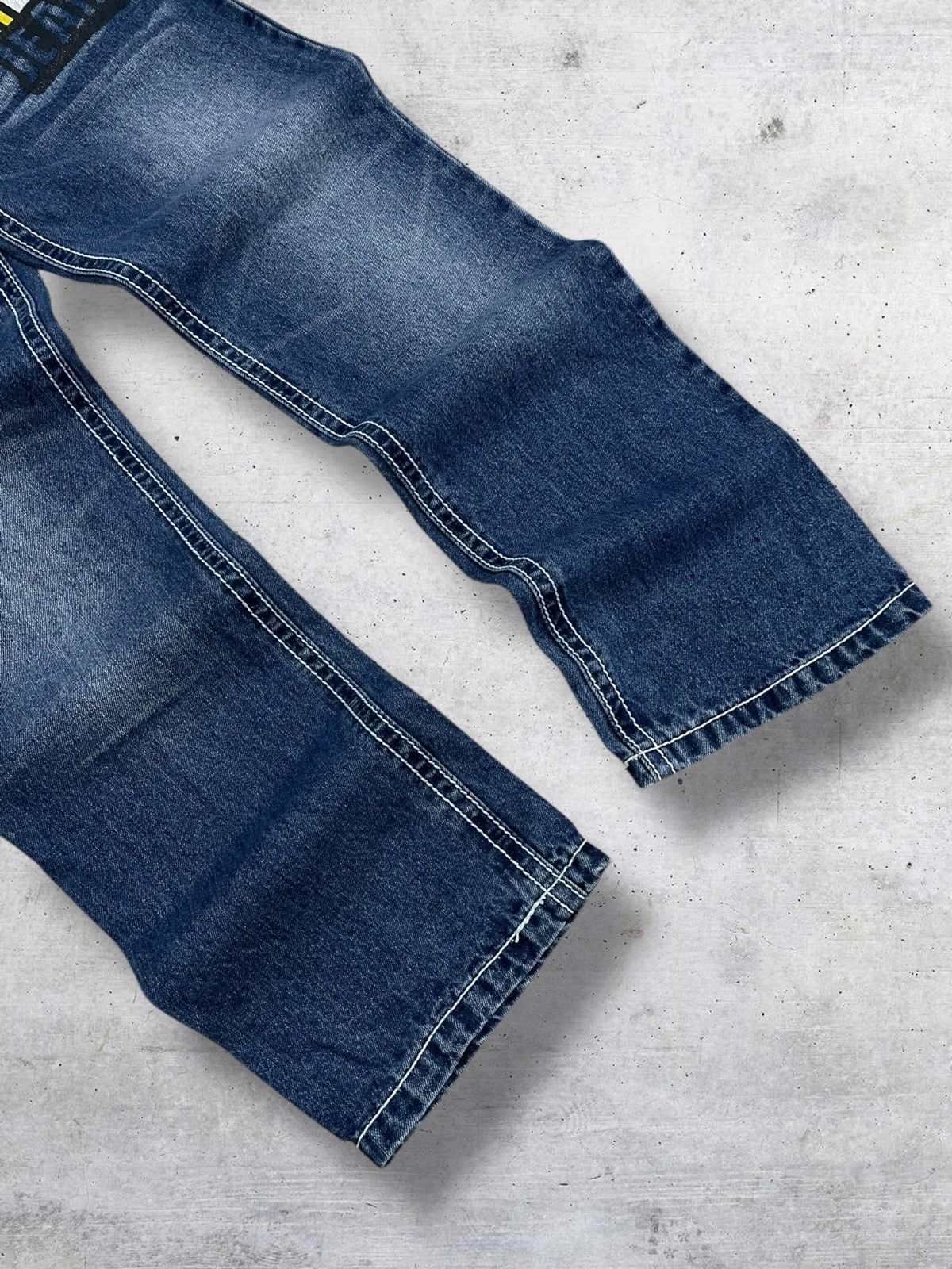Hysteric Glamour VINTAGE BLUE MOON BLUE 1990S JAPAN DESIGNER GRAPHIC DENIM Size US 29 - 7 Thumbnail