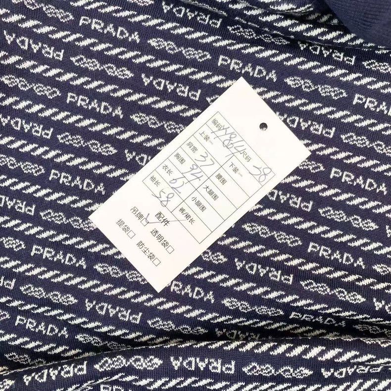 Prada Prada Size38 Full-printed letter Logo high-necked bottom kn Size US XXS / EU 40 - 9 Thumbnail